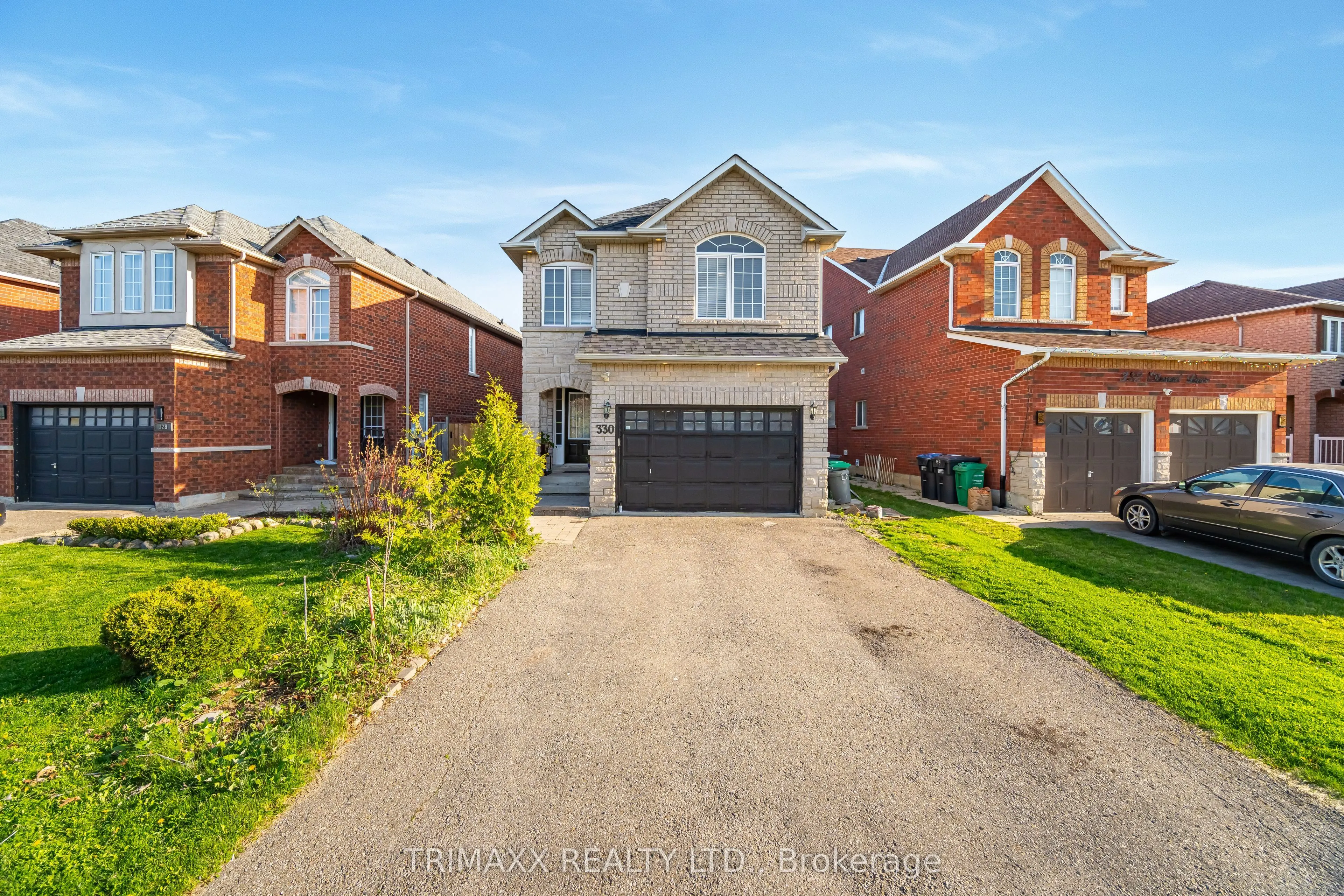 330 Ellwood Drive W