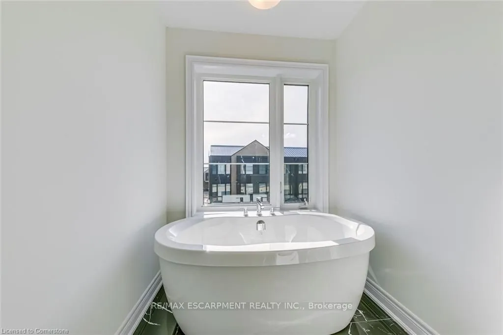 2273 Turnberry Road, #8