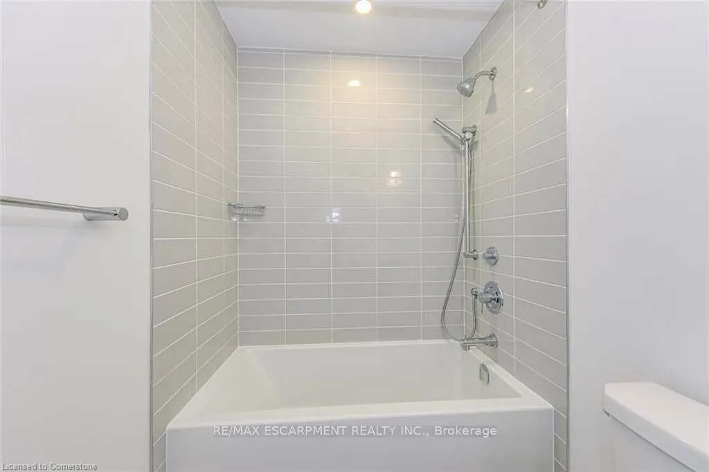 2273 Turnberry Road, #8