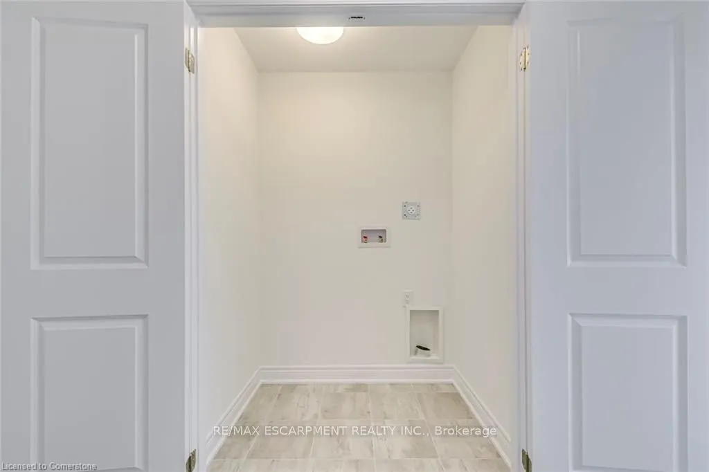 2273 Turnberry Road, #8