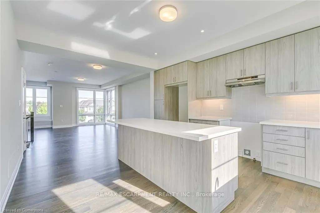 2273 Turnberry Road, #8