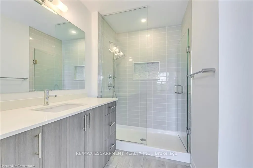 2273 Turnberry Road, #8