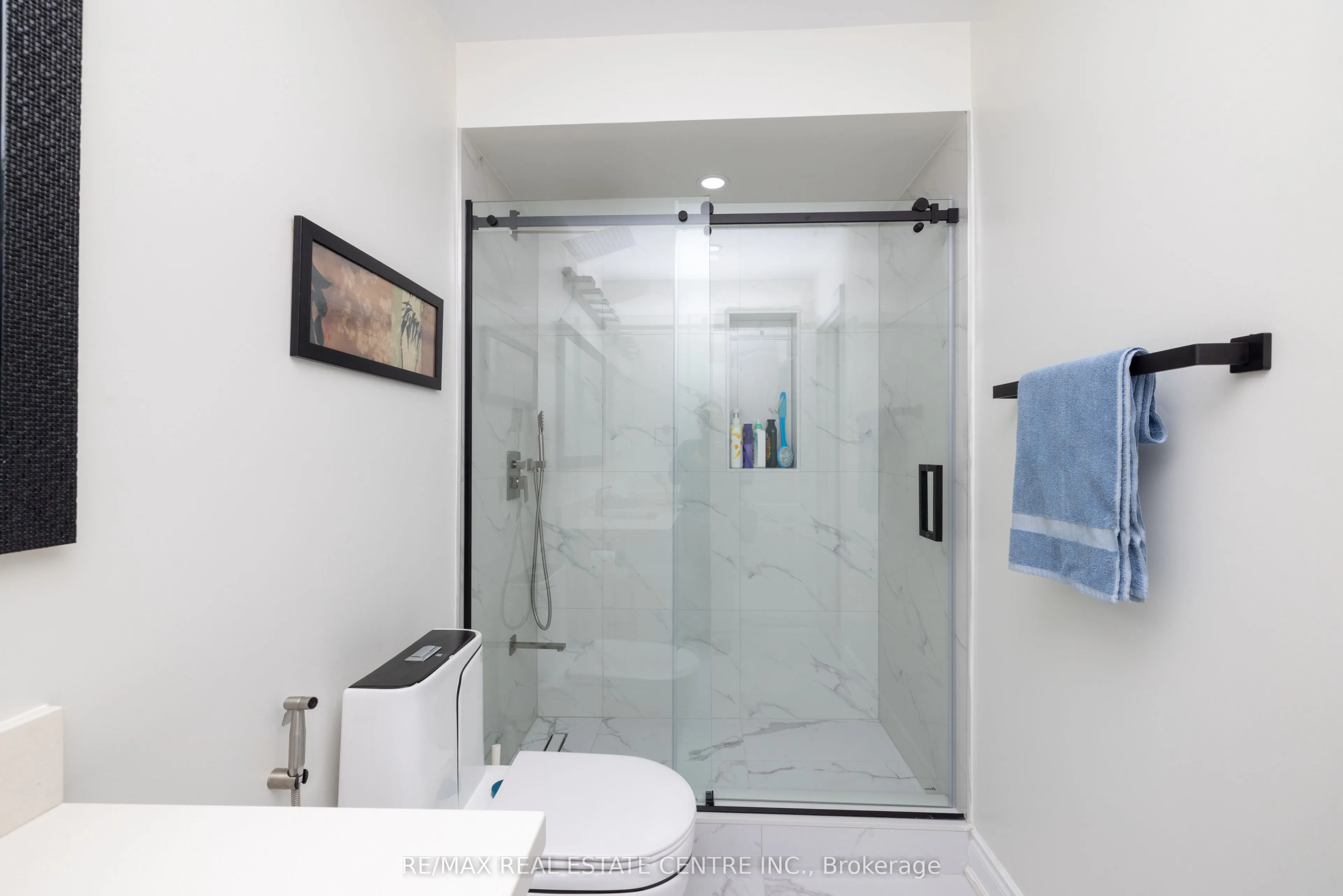 3408 Hideaway Place