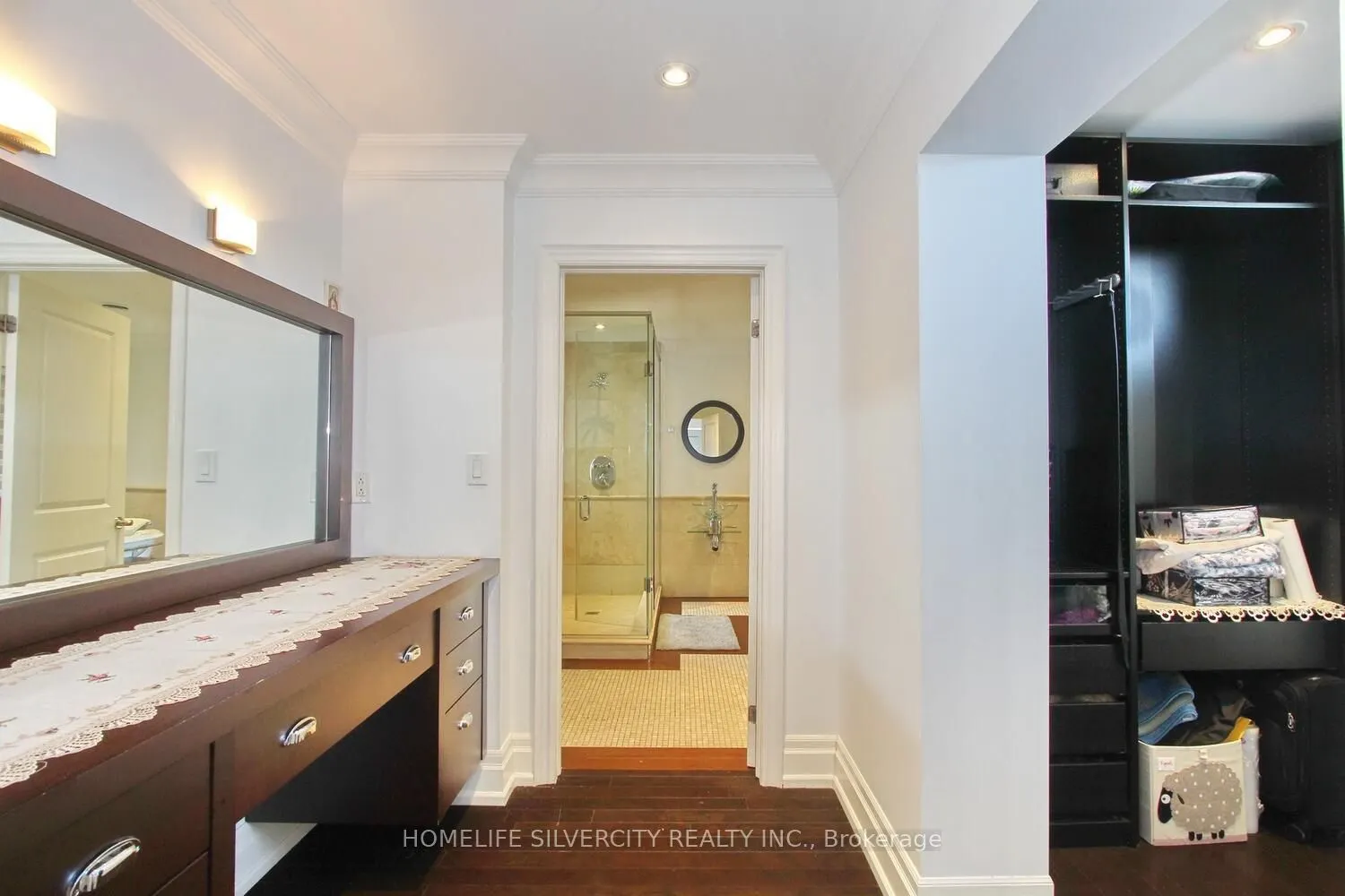 4 Byng Avenue