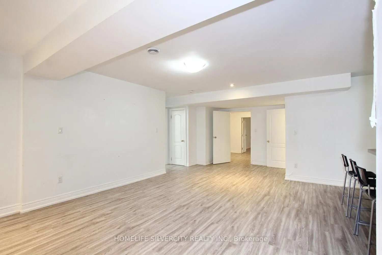 4 Byng Avenue