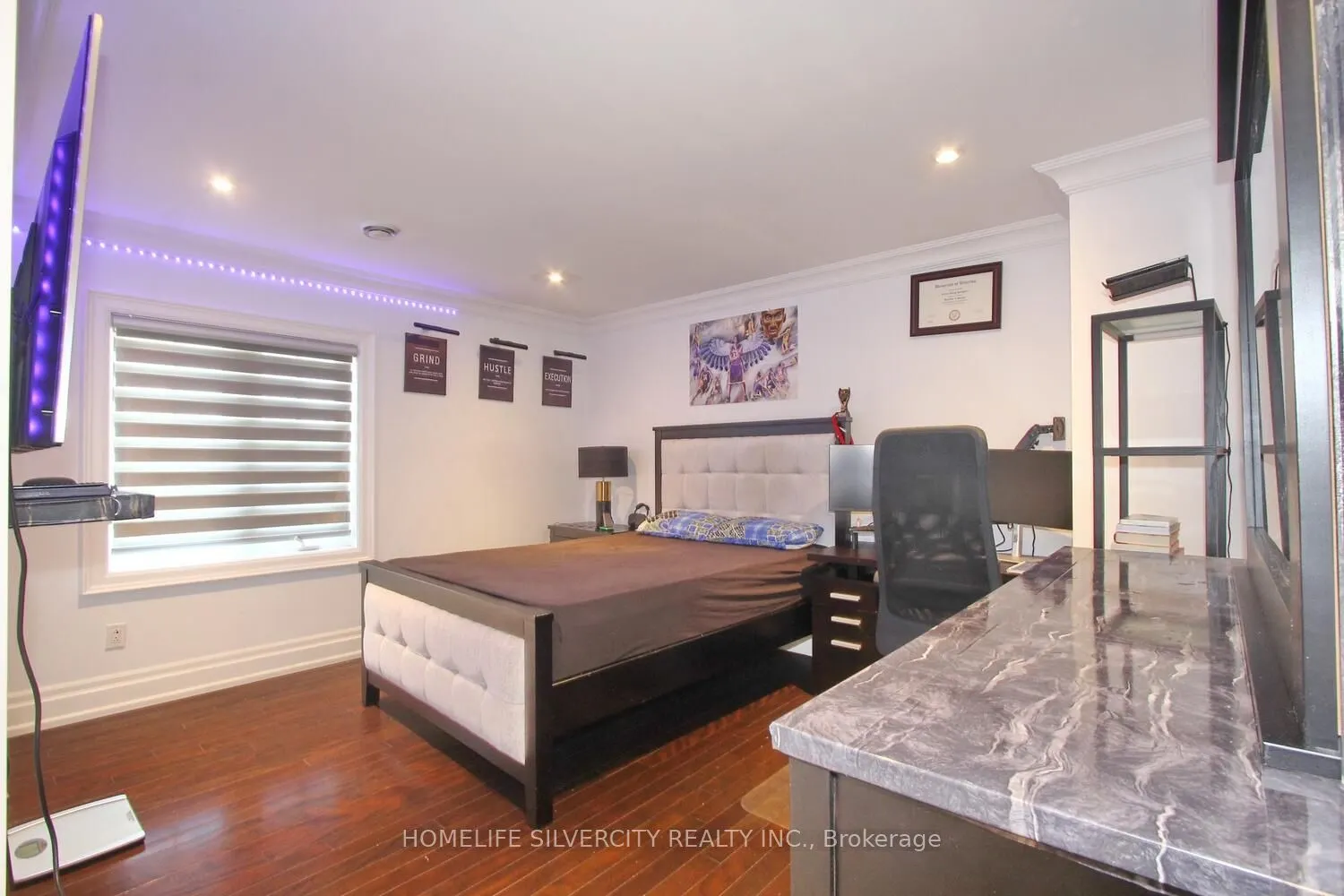 4 Byng Avenue