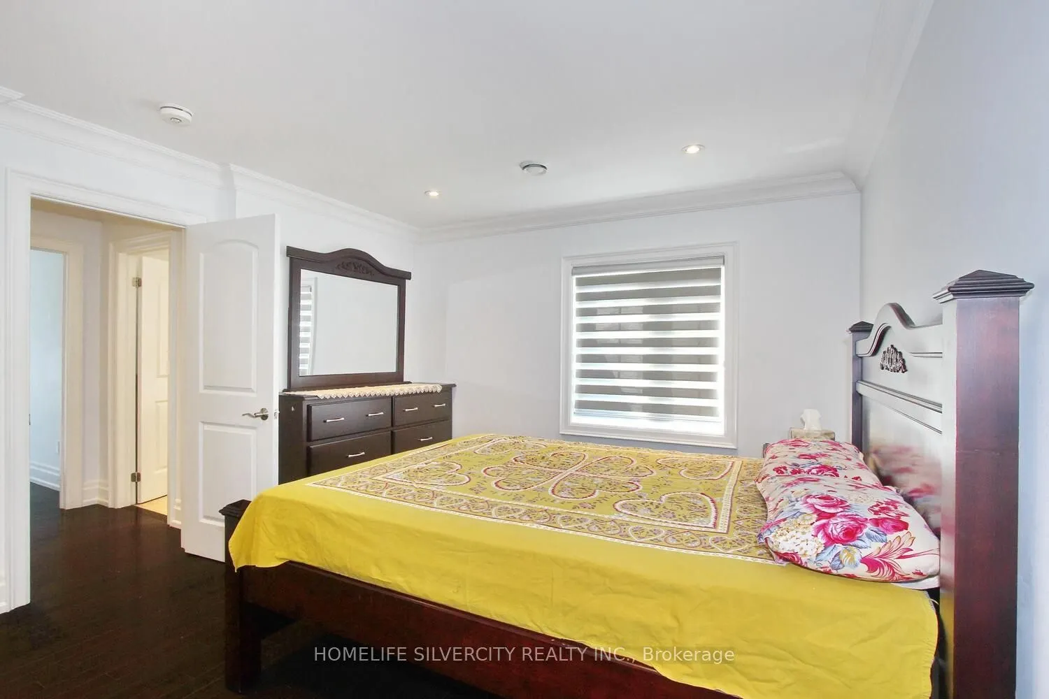 4 Byng Avenue