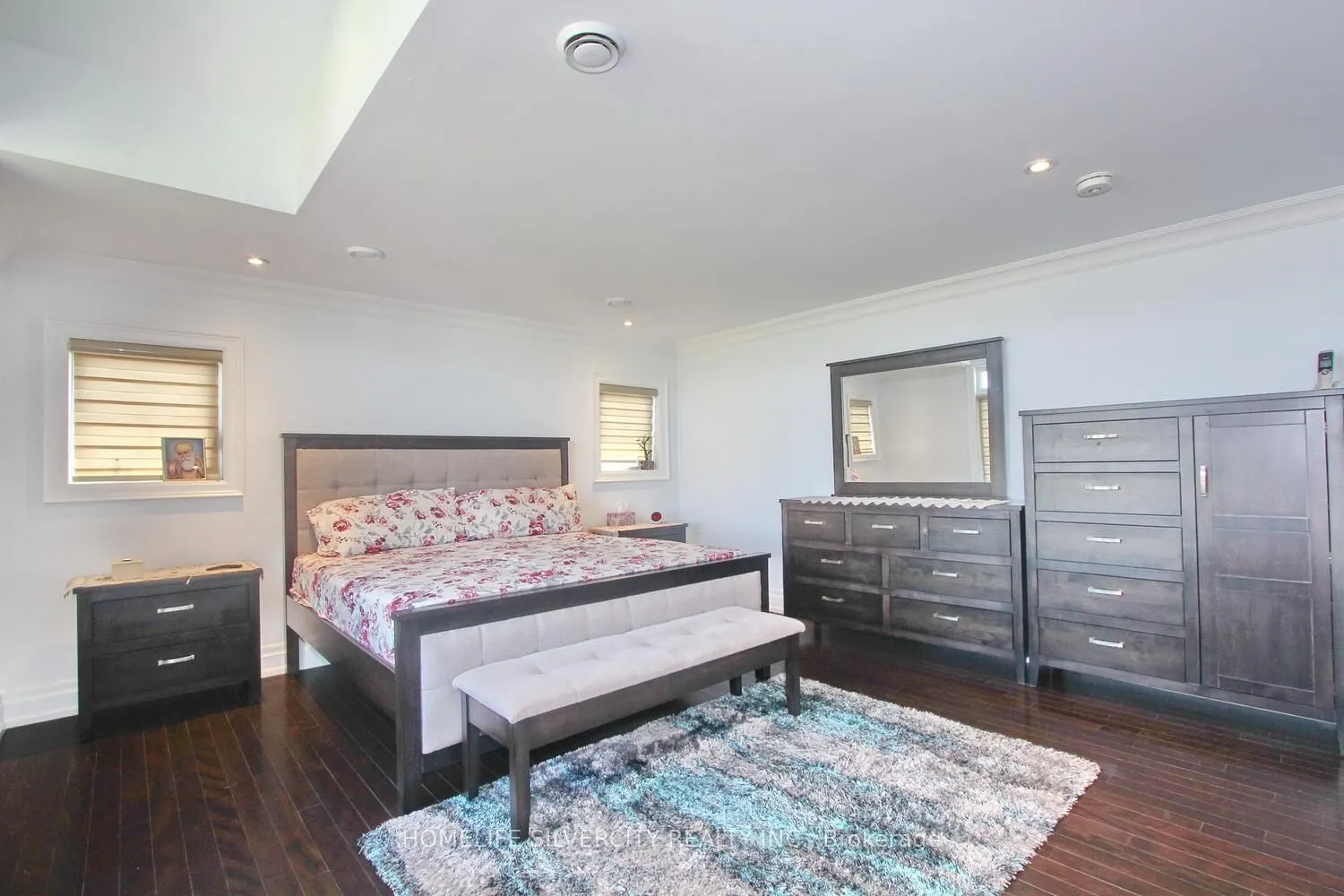 4 Byng Avenue