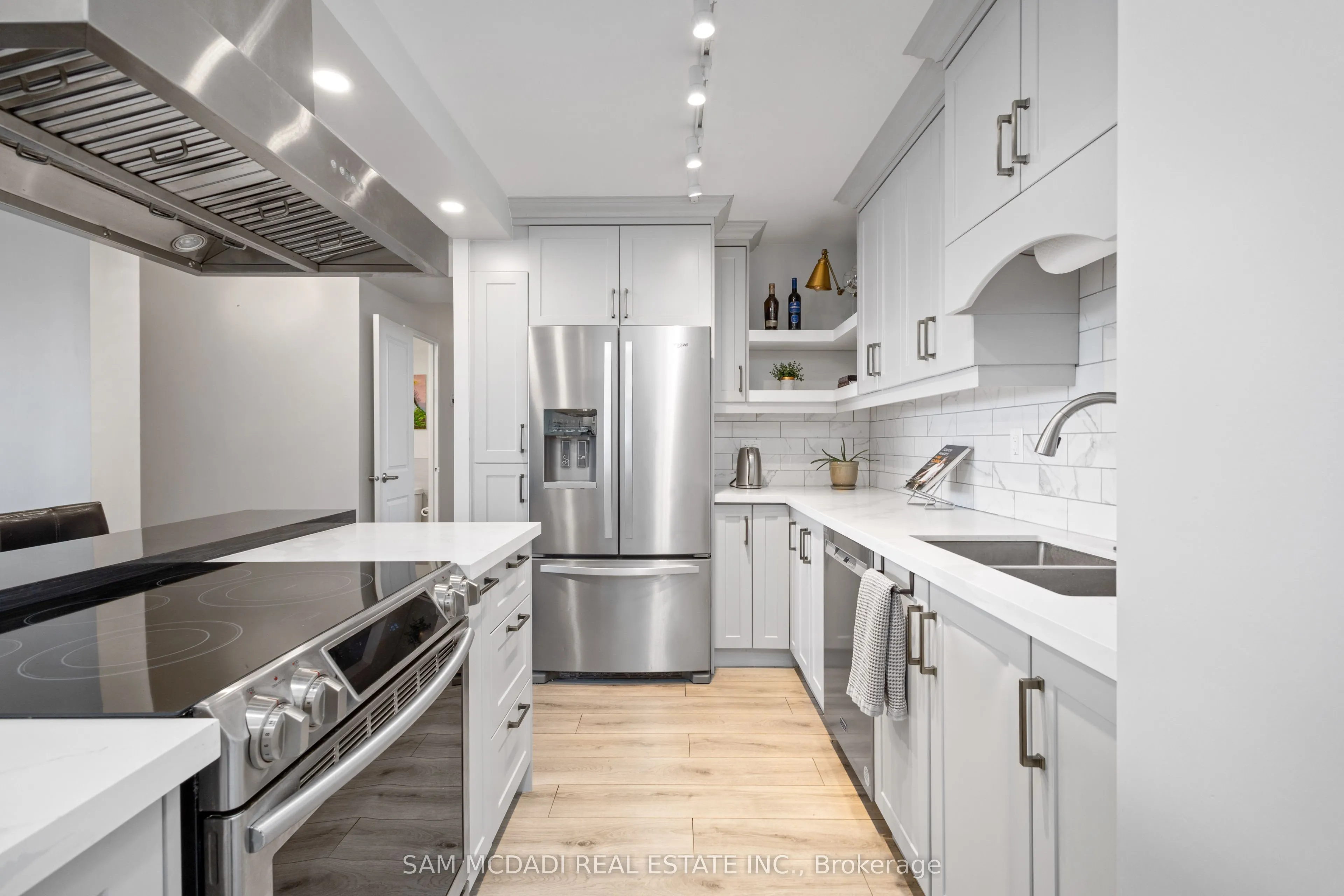 3100 Kirwin Avenue, #1606