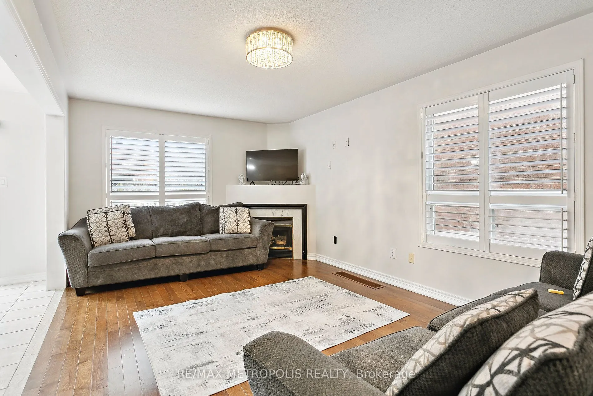 29 Mistdale Crescent