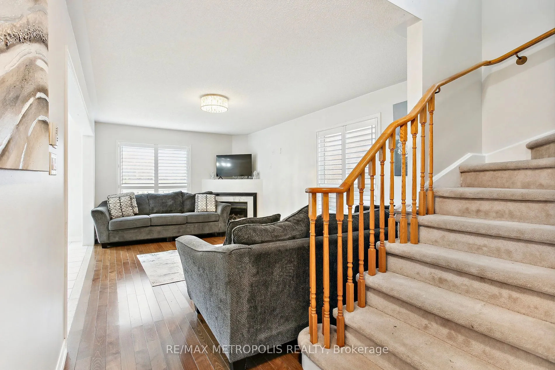 29 Mistdale Crescent