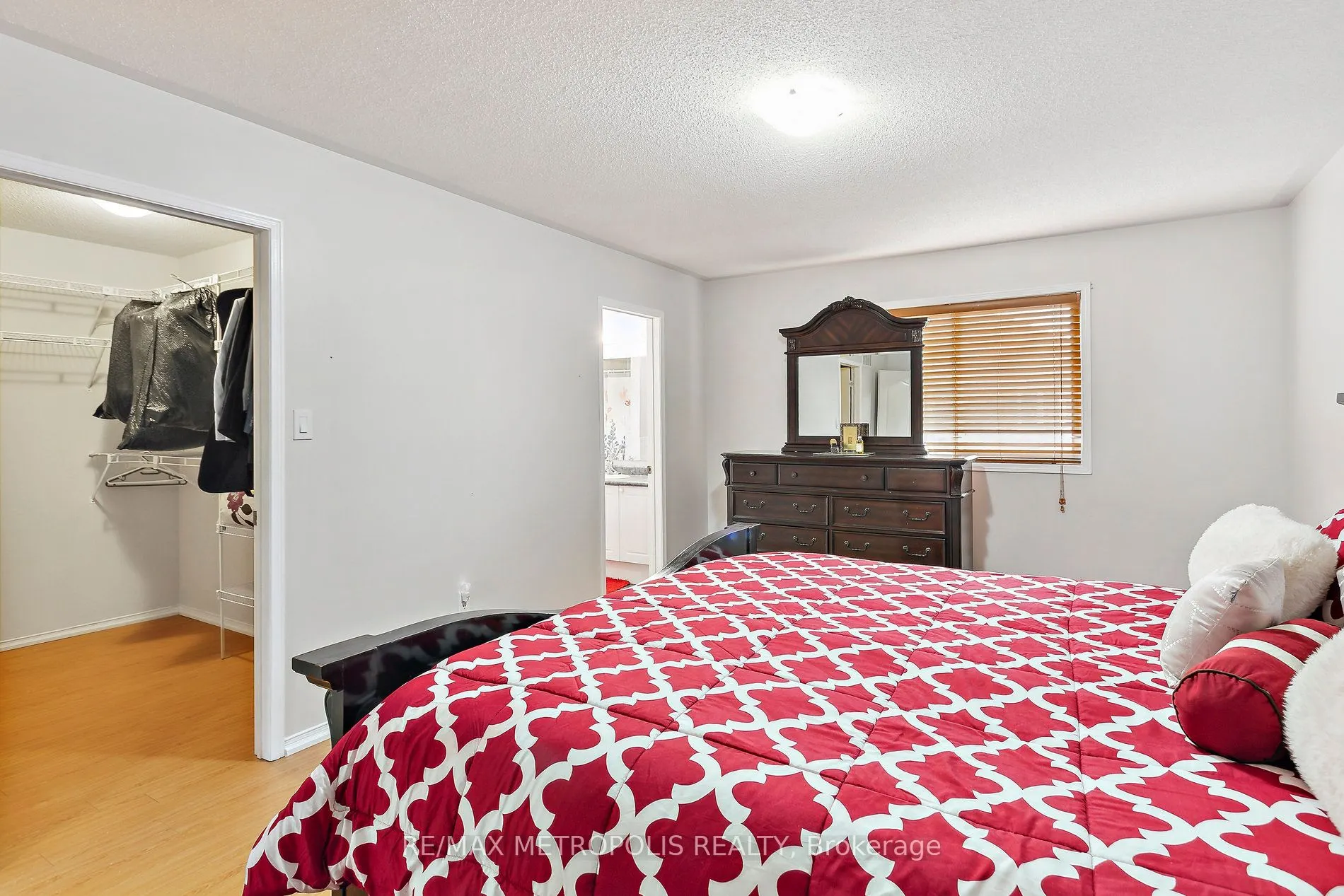 29 Mistdale Crescent