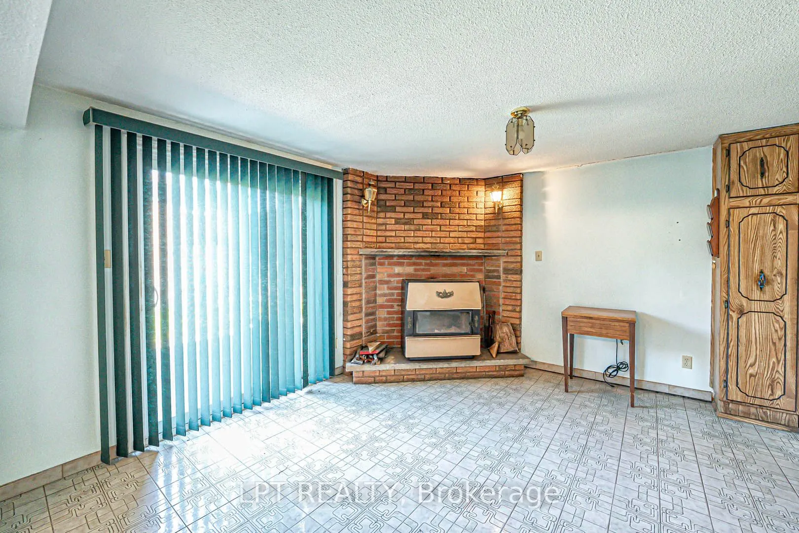 71 Arthur Griffith Drive