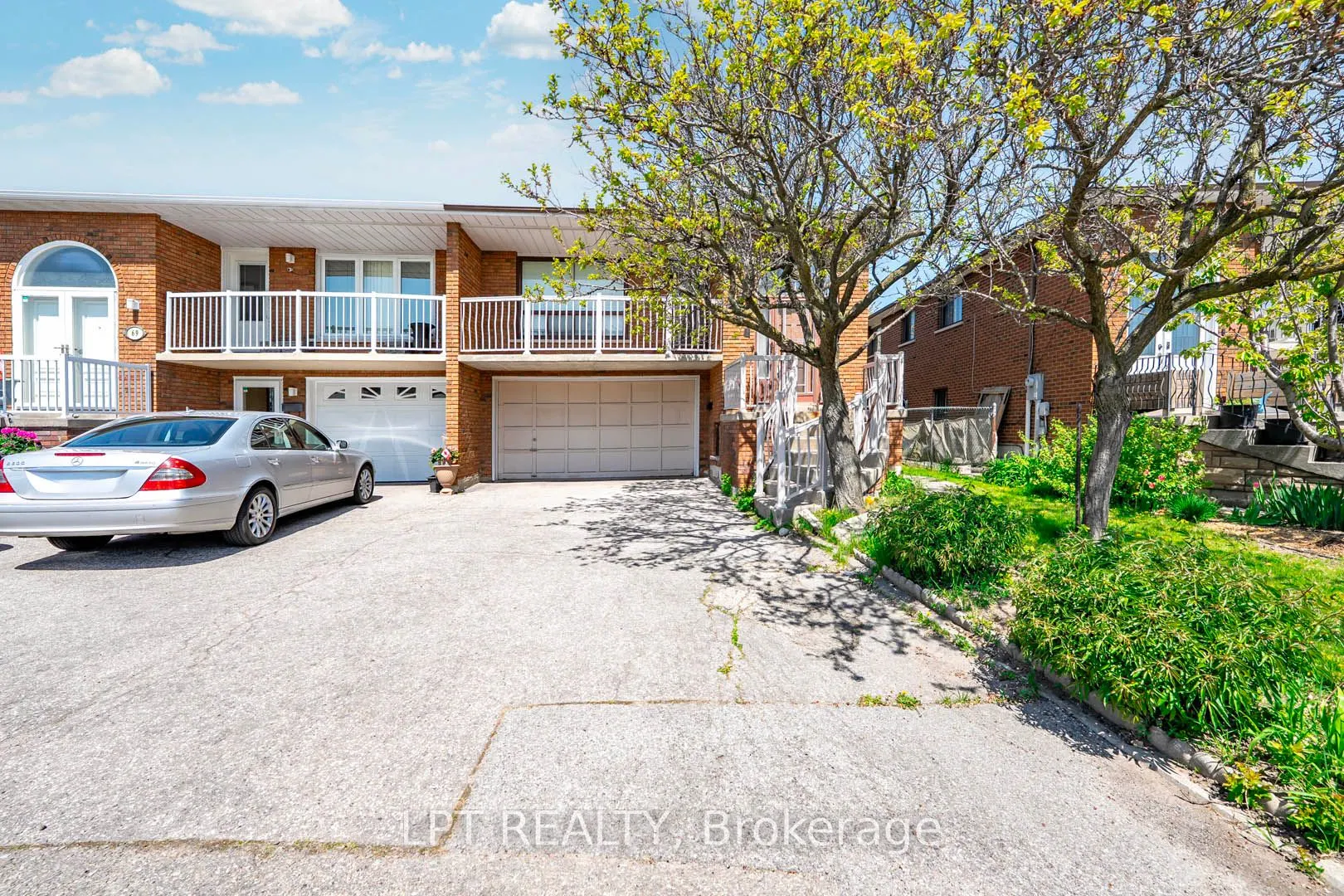 71 Arthur Griffith Drive