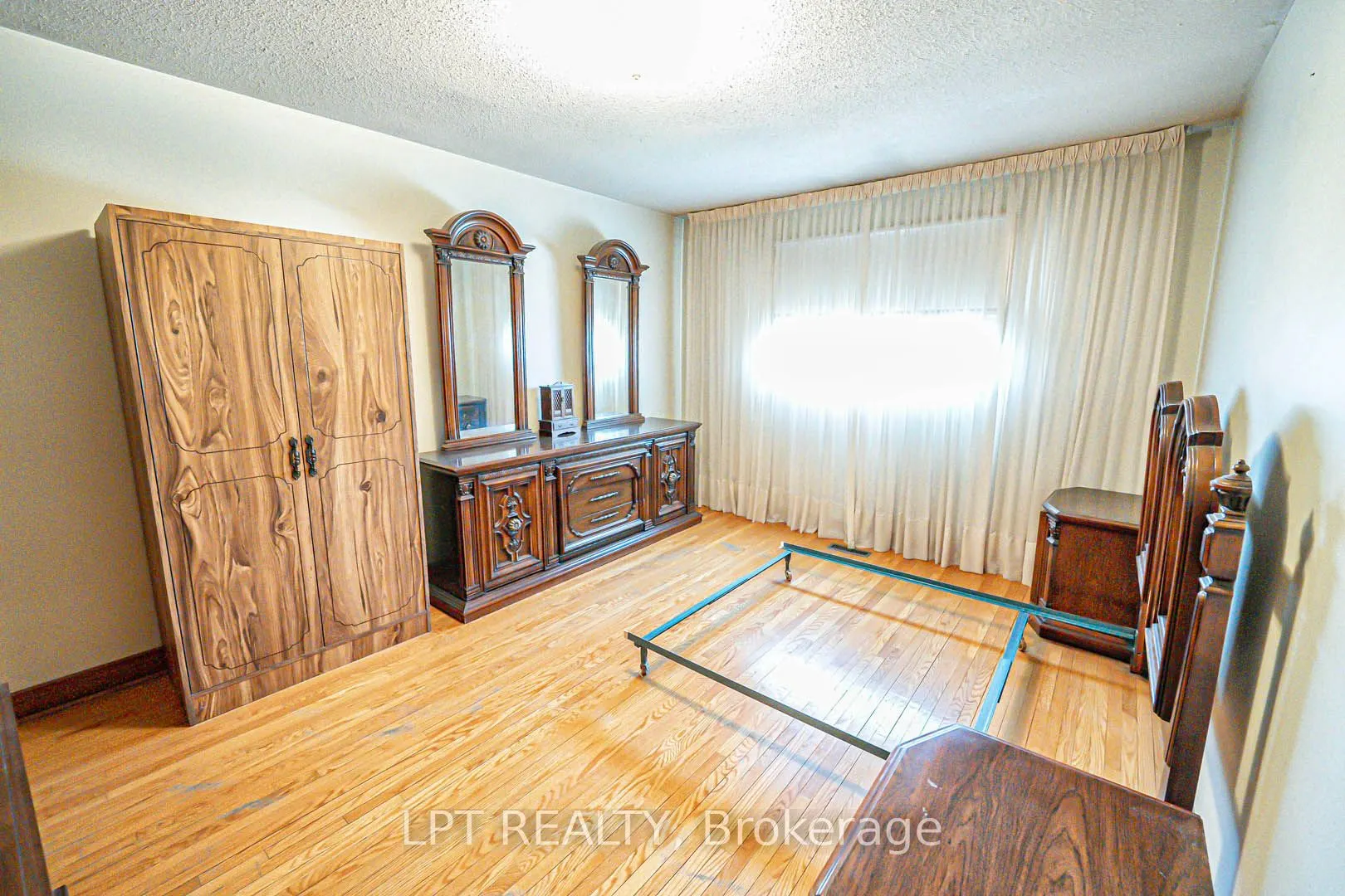 71 Arthur Griffith Drive