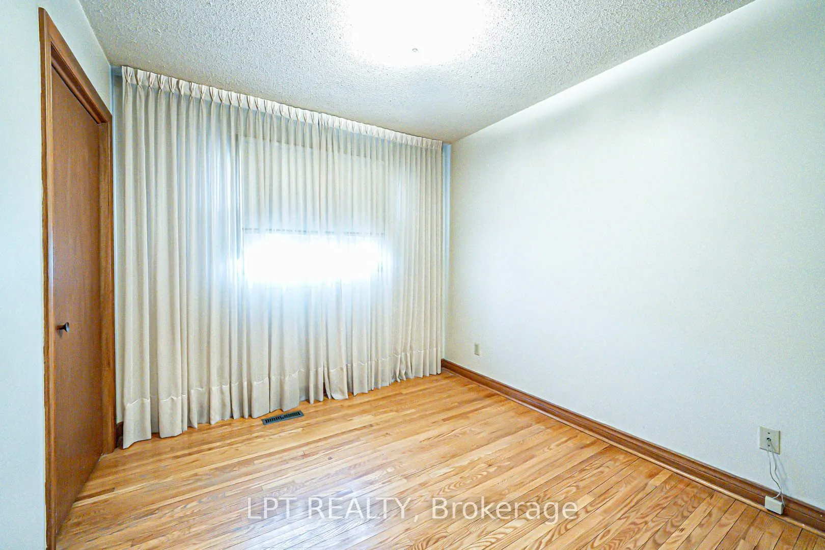 71 Arthur Griffith Drive
