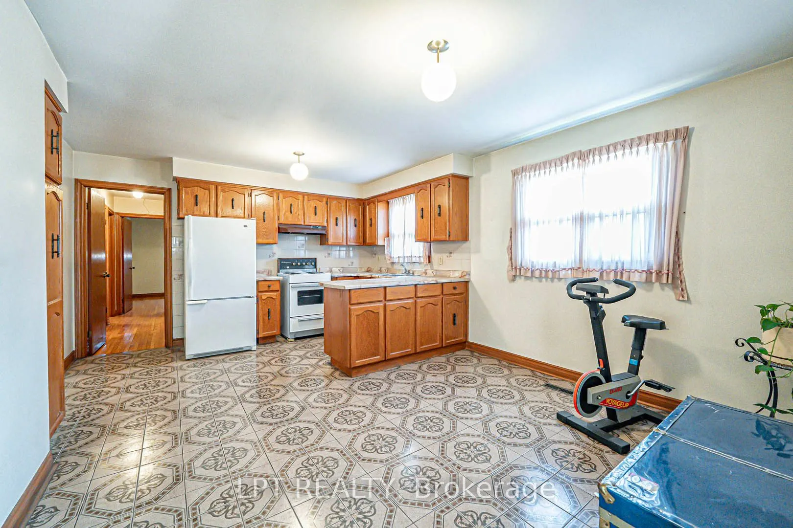 71 Arthur Griffith Drive