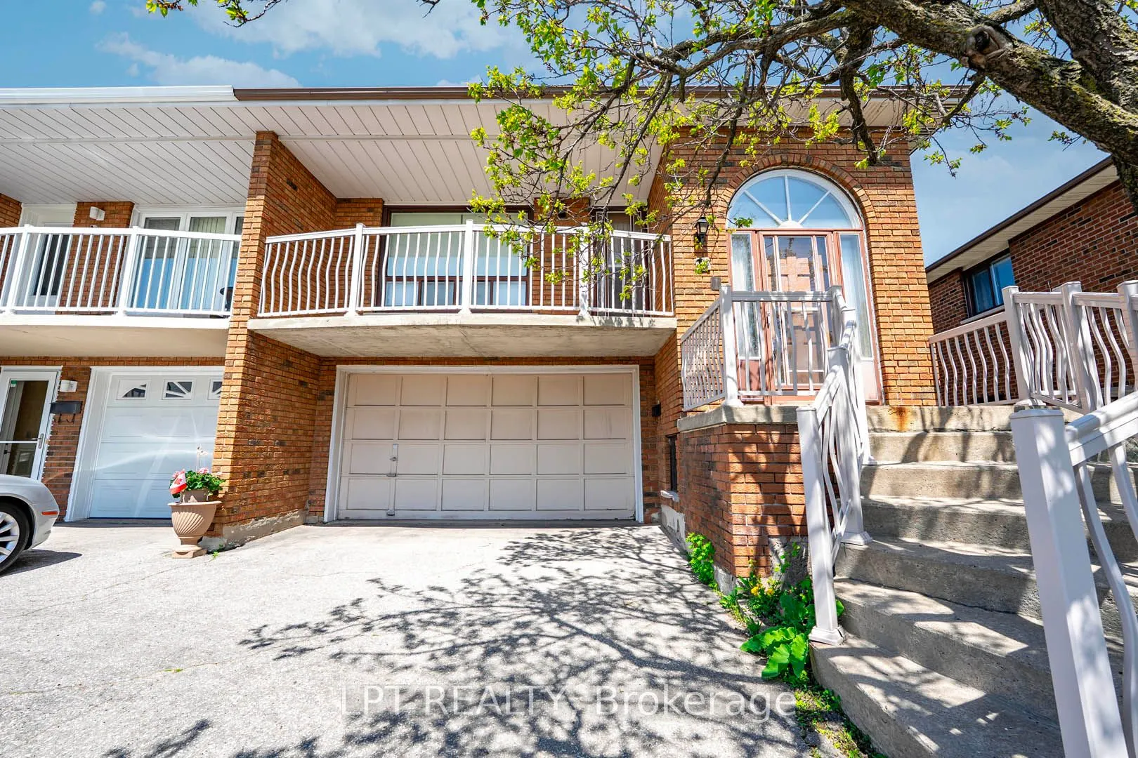 71 Arthur Griffith Drive