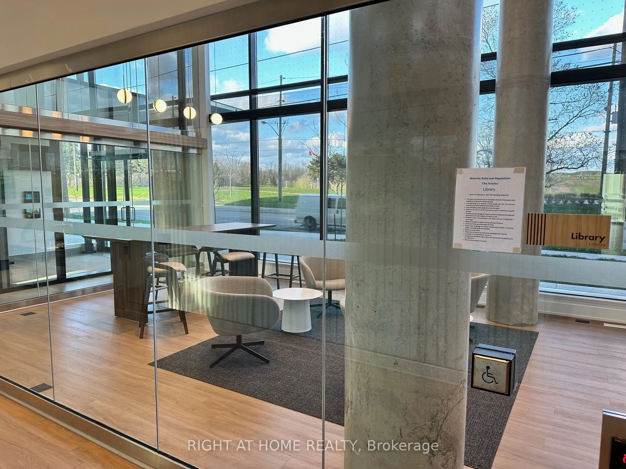 3100 Keele Street, #218