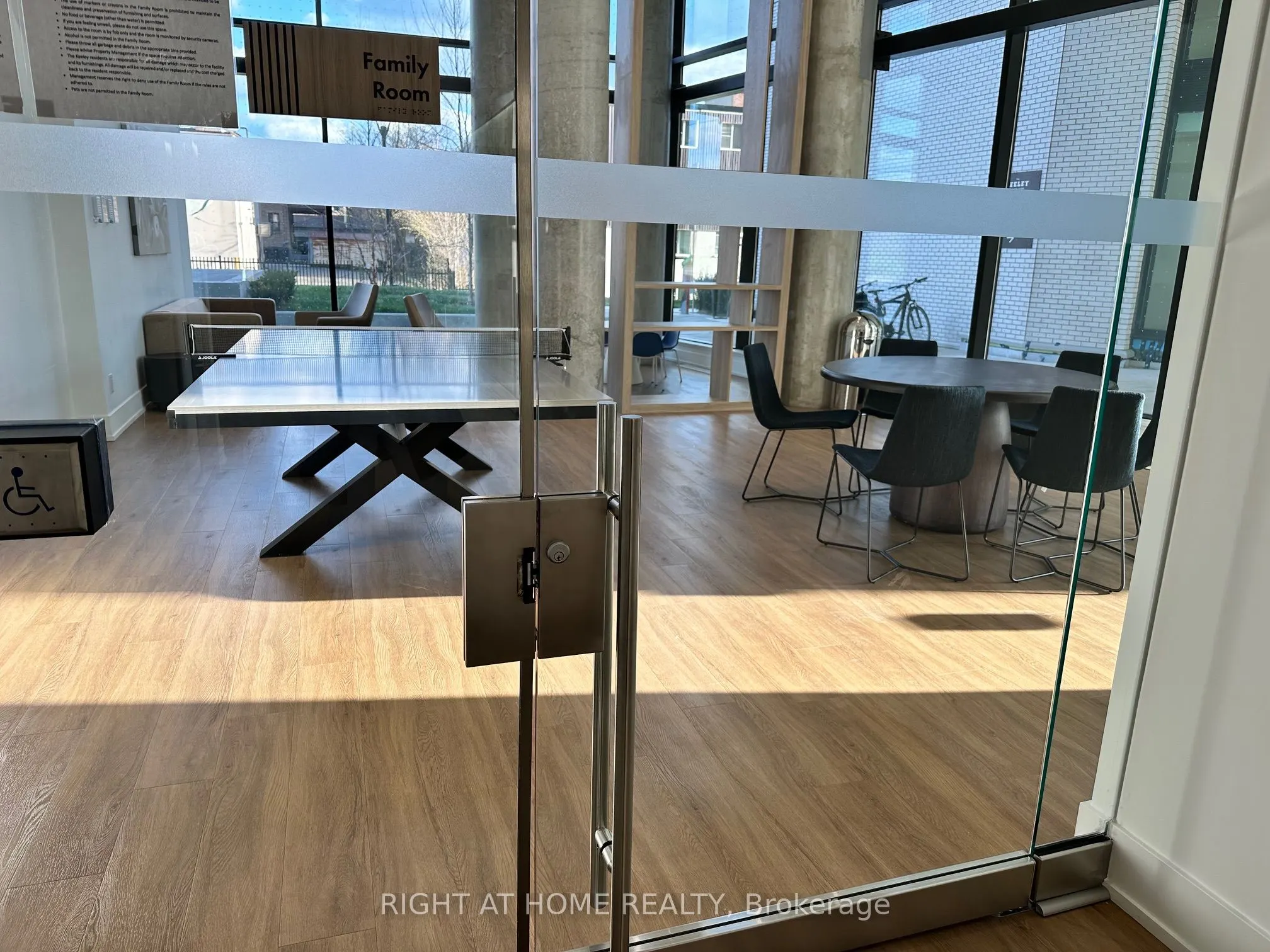 3100 Keele Street, #218