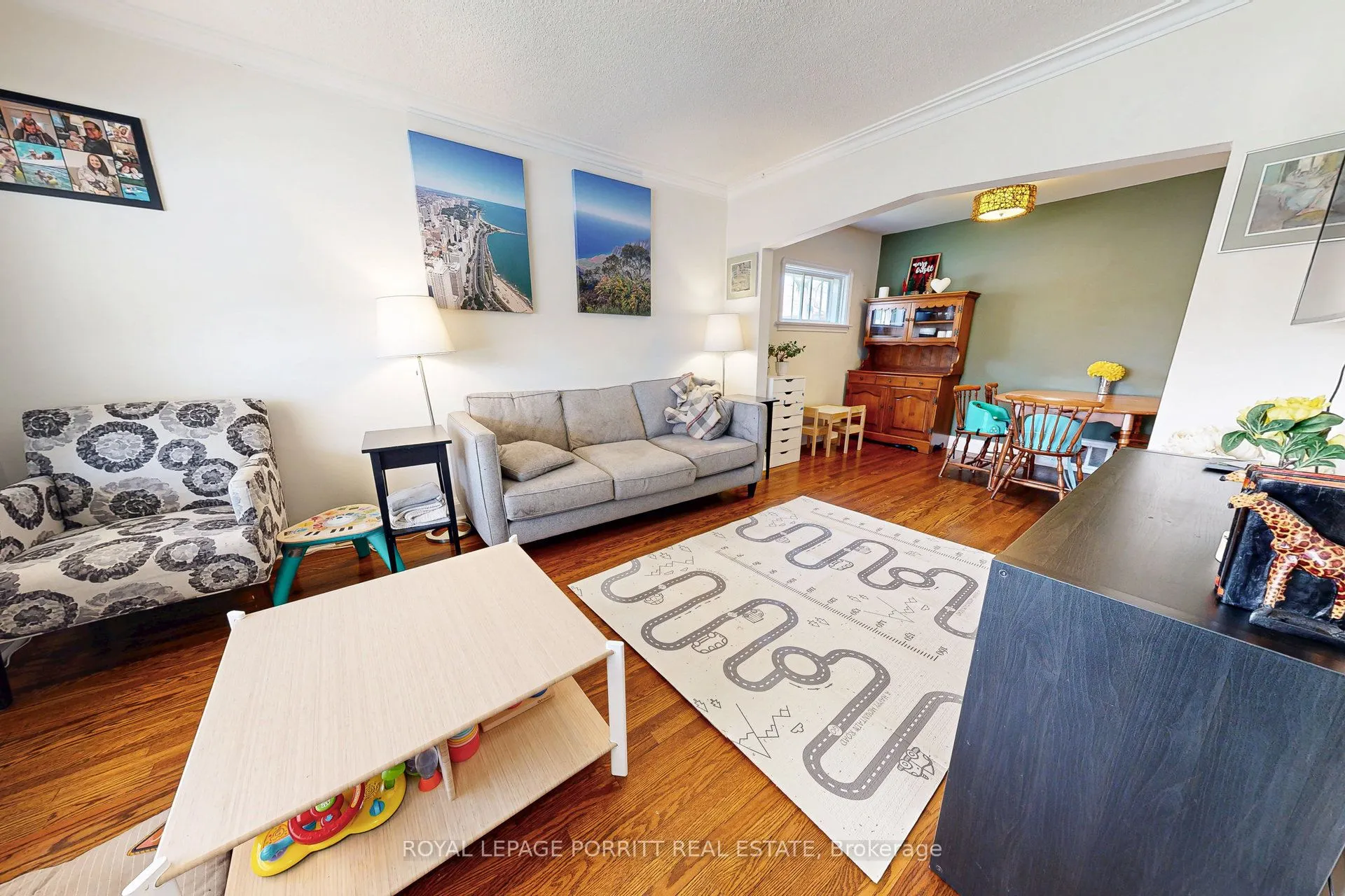 217 Alderbrae Avenue
