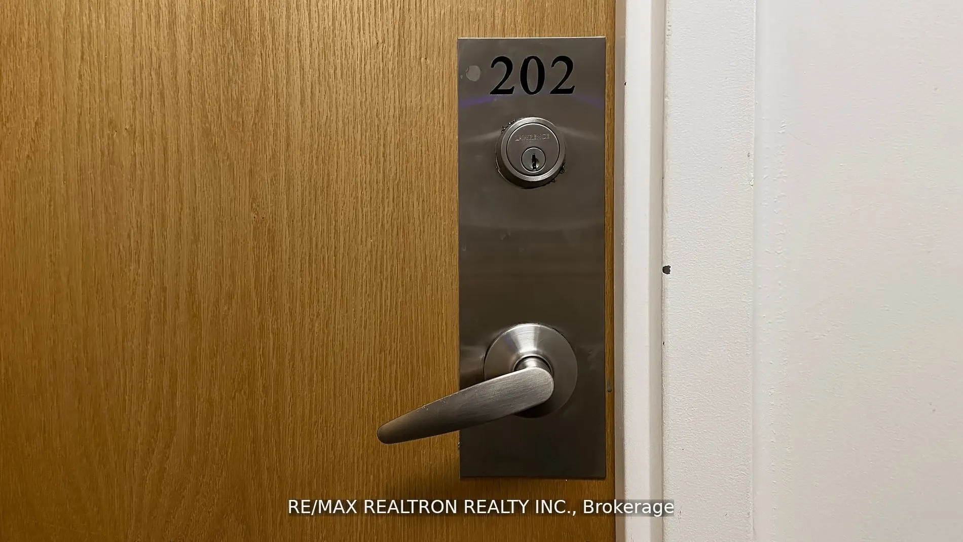 20 Joe Shuster Way, #202