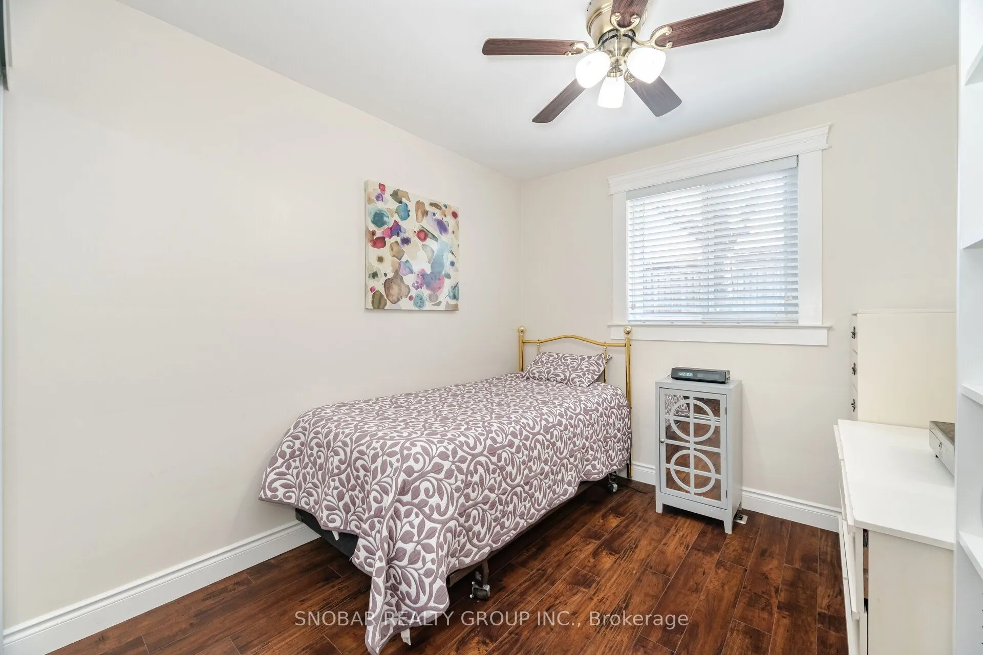 3389 Kelowna Court