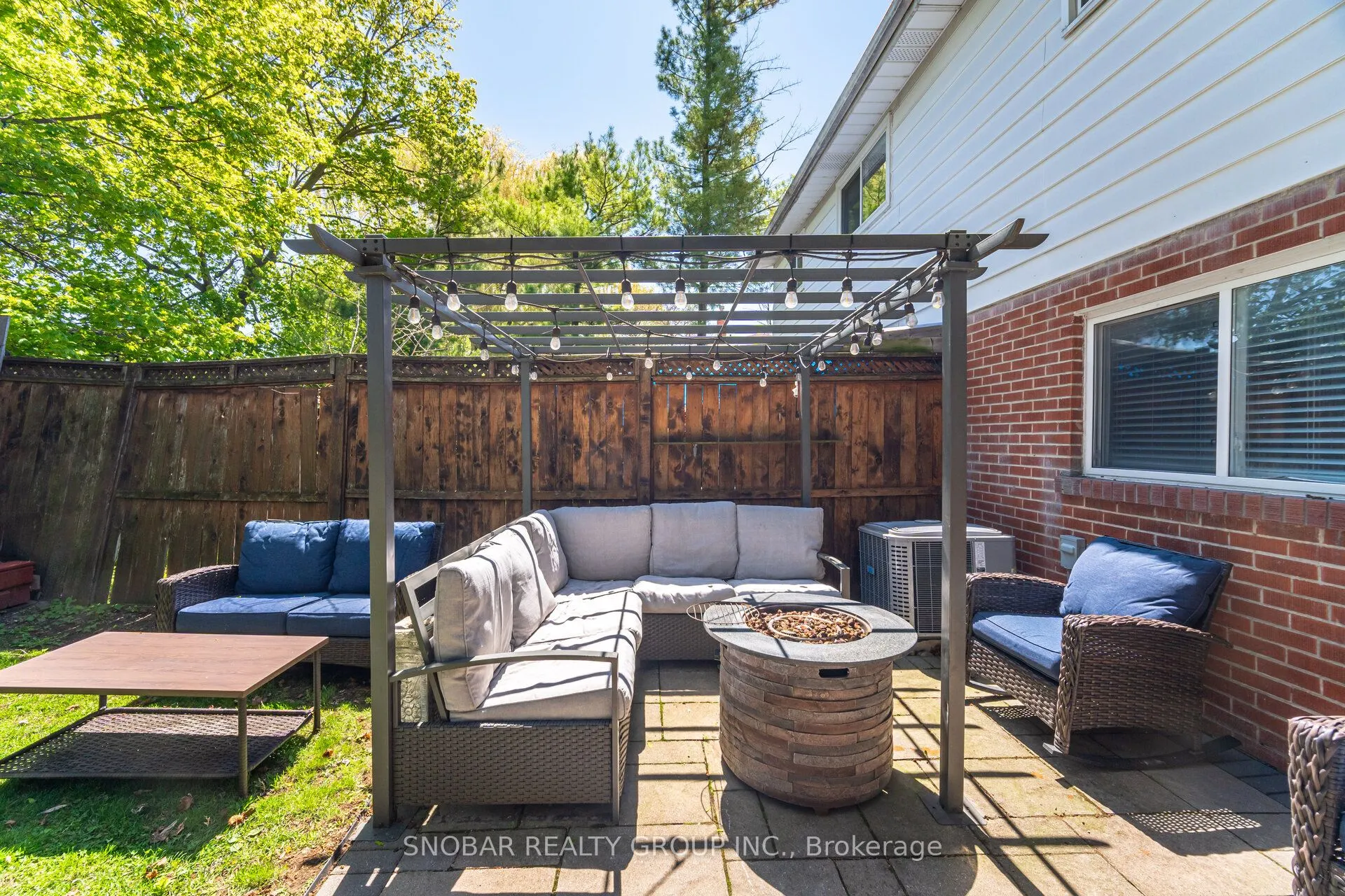 3389 Kelowna Court