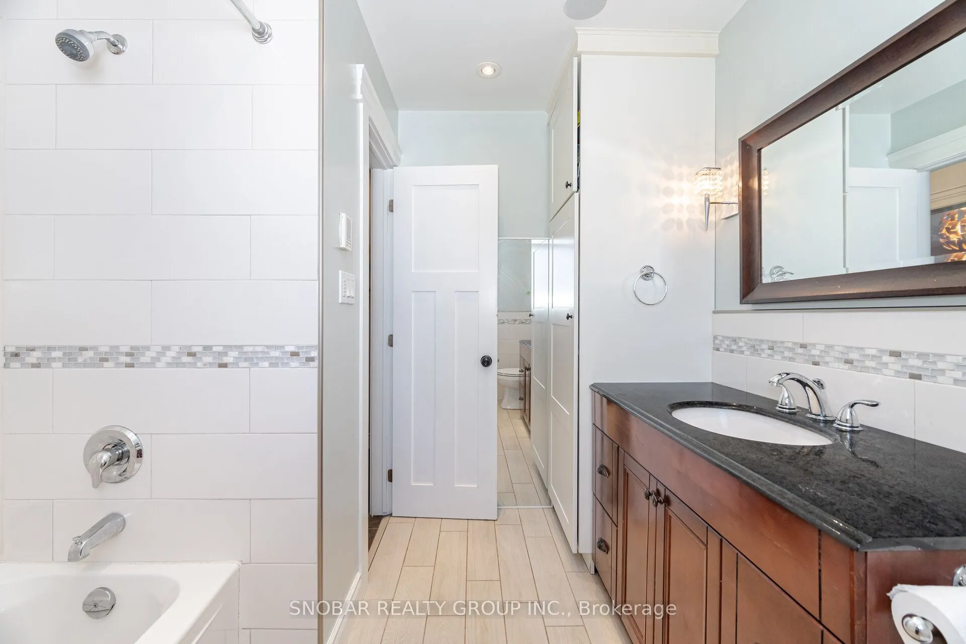 3389 Kelowna Court