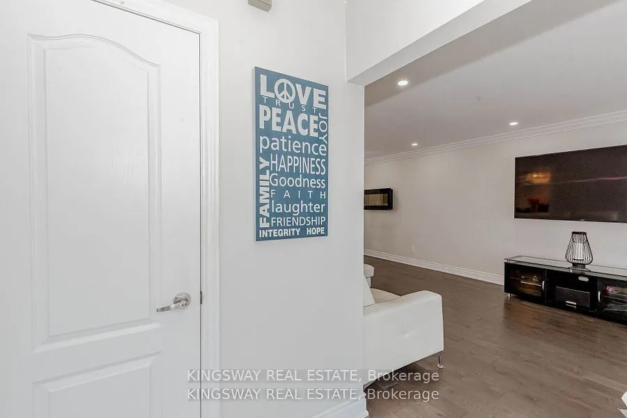 1395 Tyneburn Crescent