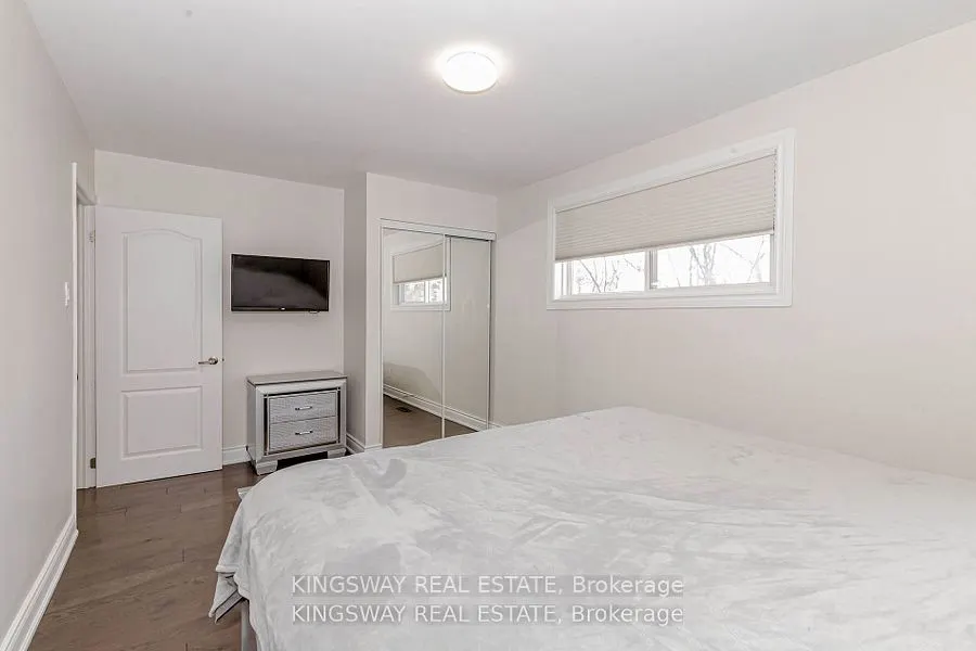 1395 Tyneburn Crescent