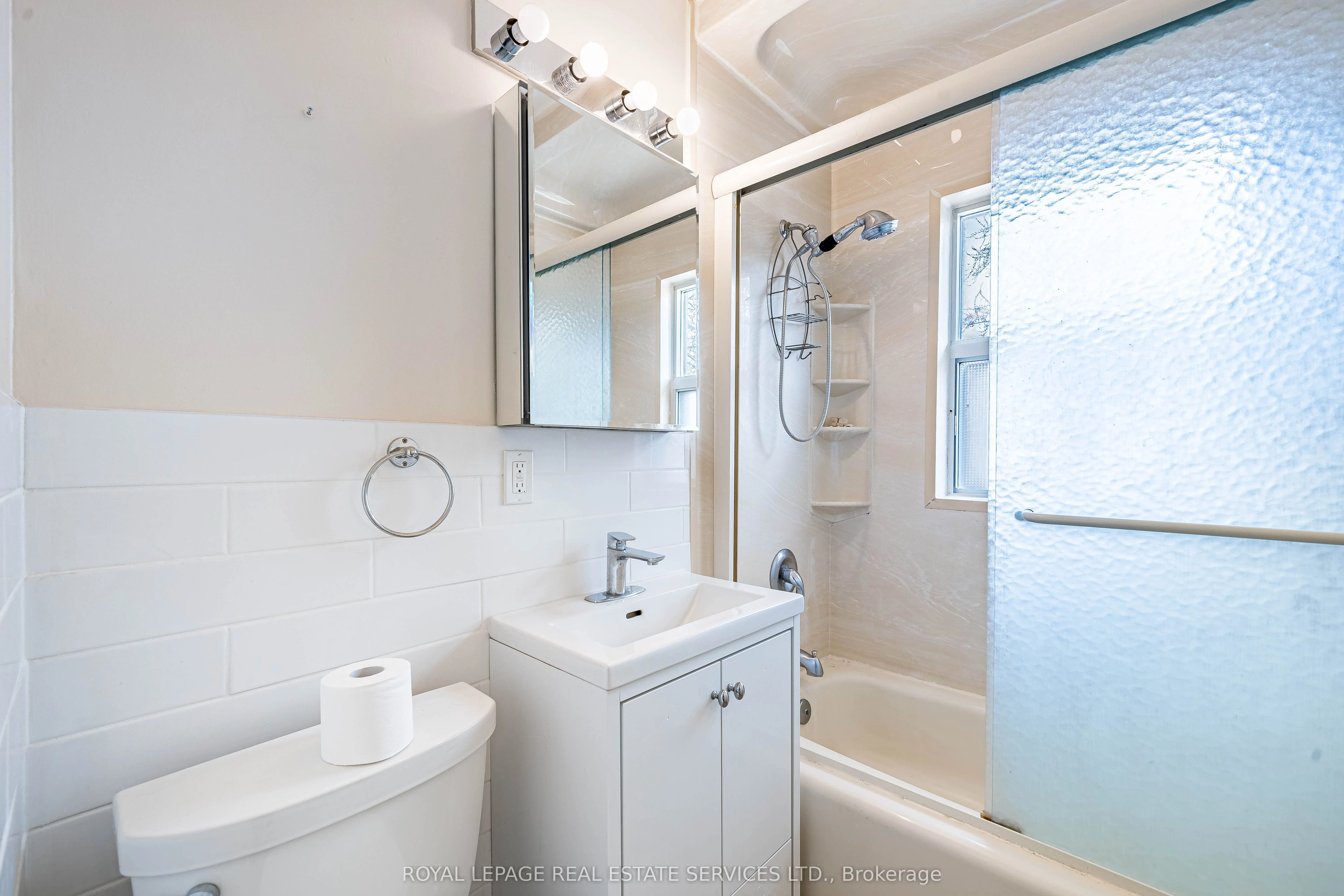 233 Beta Street, #upper