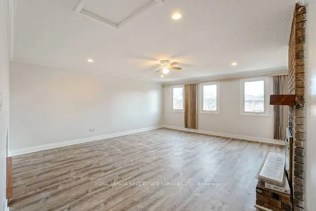 6 Albemarle Court