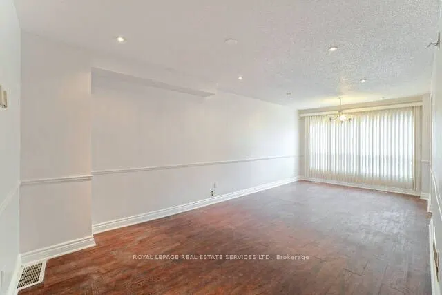 6 Albemarle Court