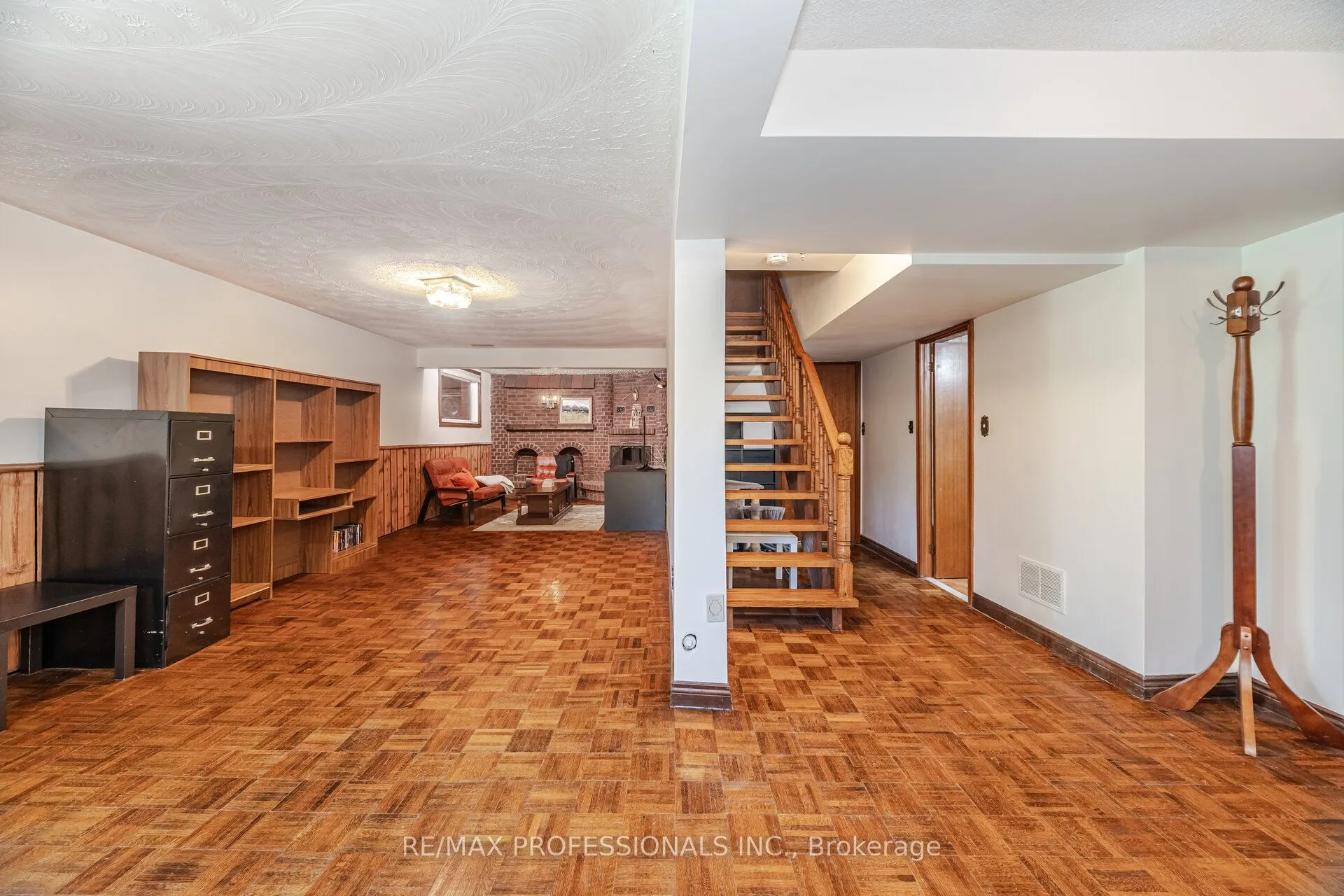 9 Wingrove Hill