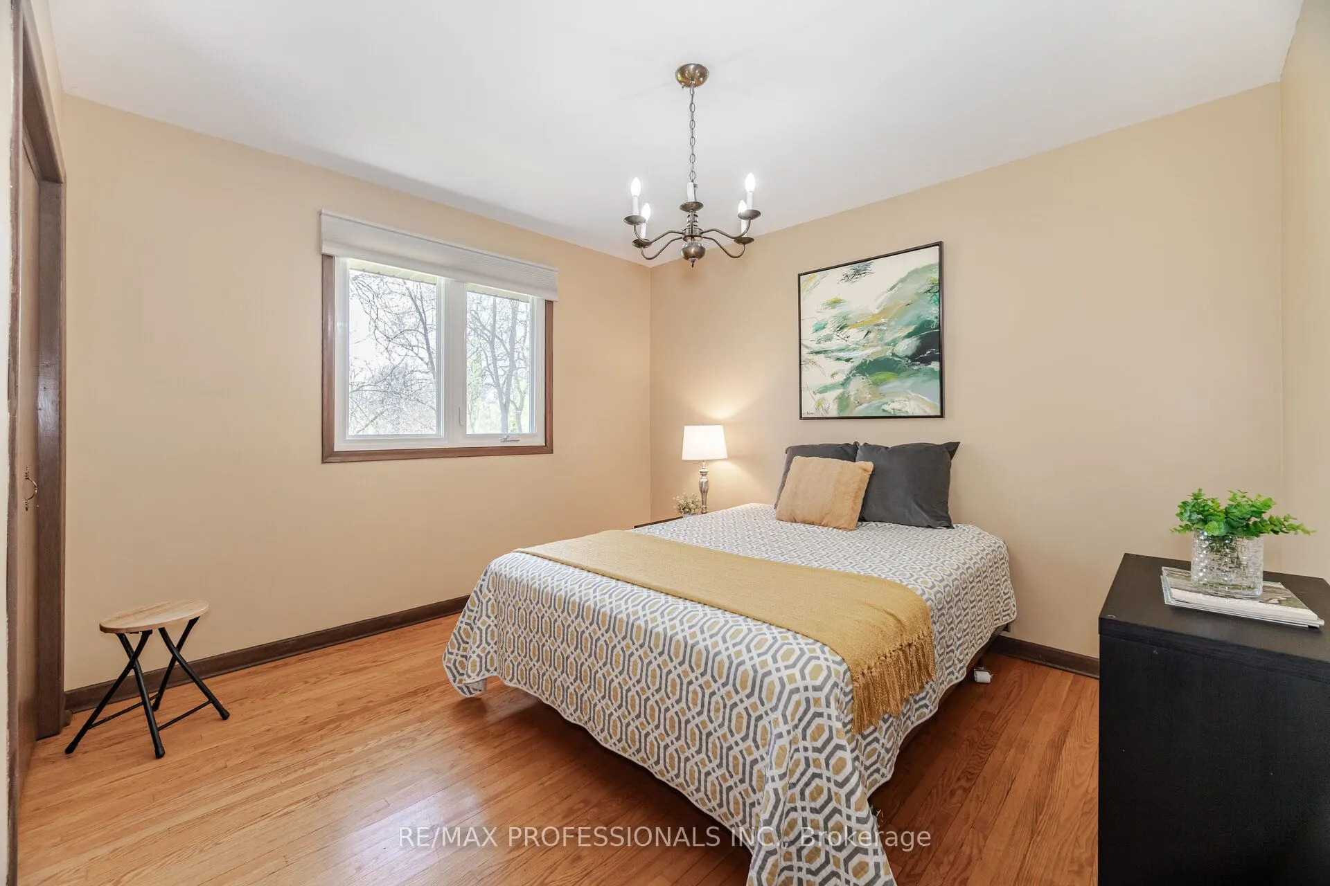9 Wingrove Hill