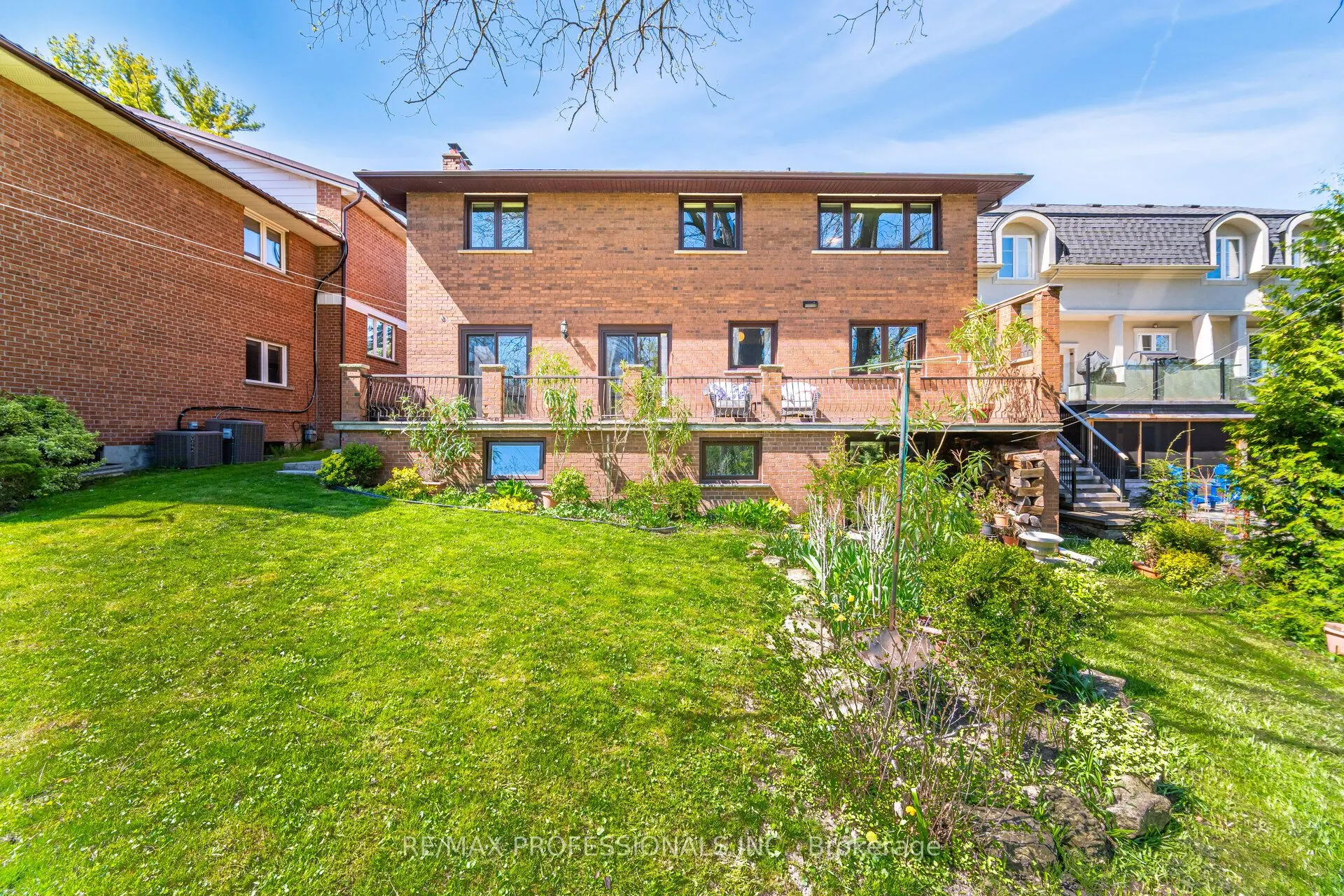9 Wingrove Hill
