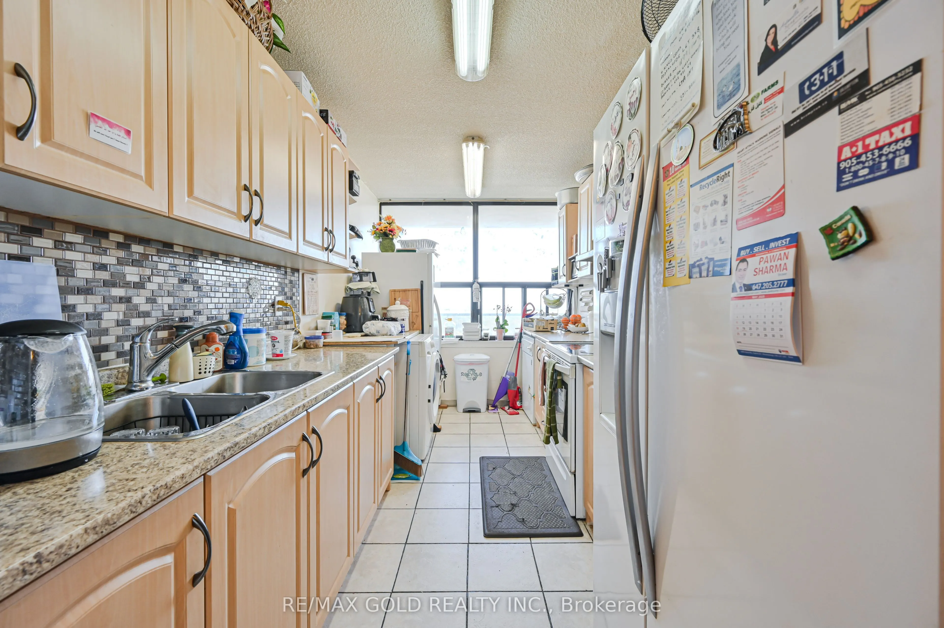 4 Kings Cross Road, #1807