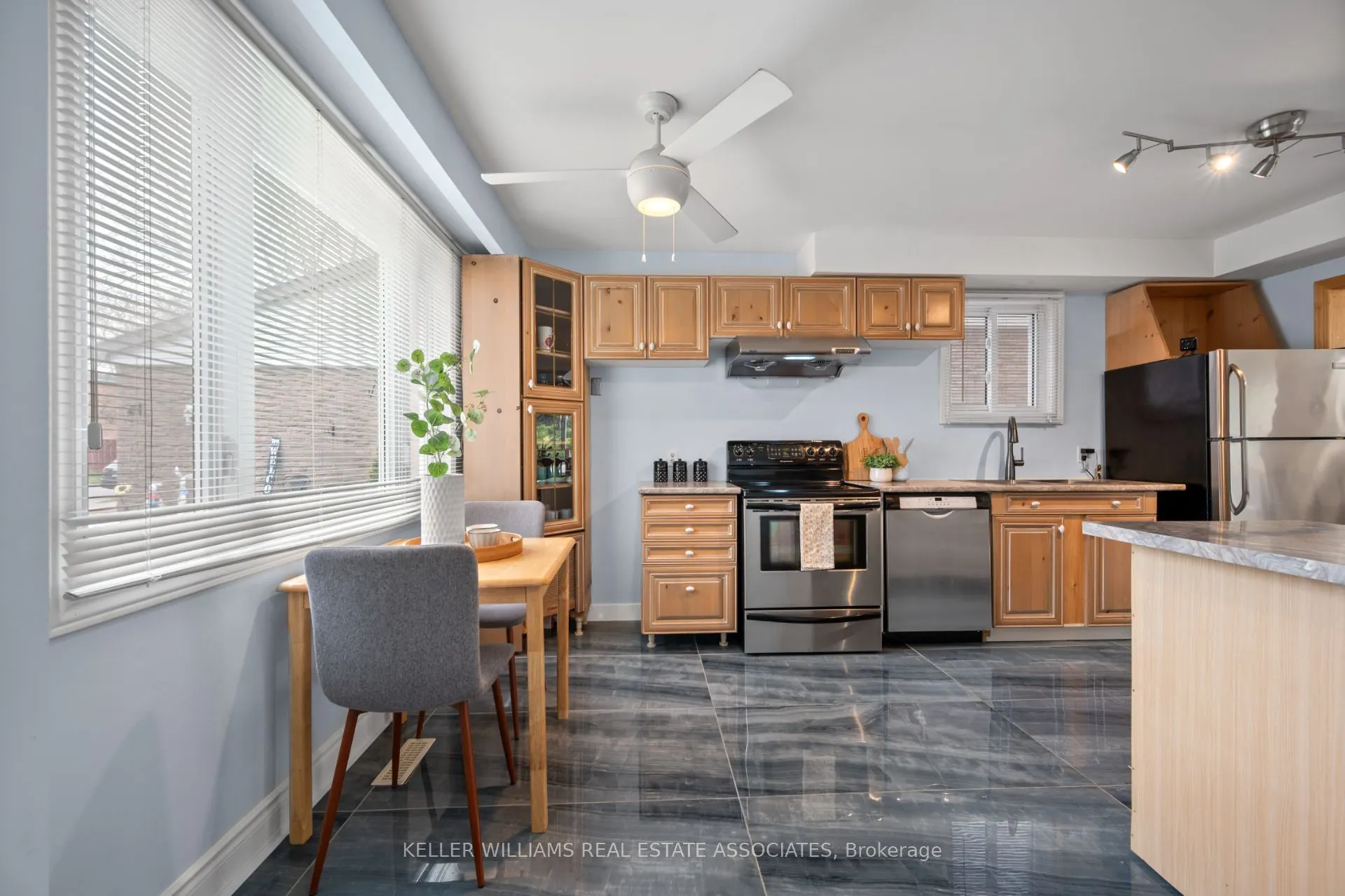 120 Royal Palm Drive