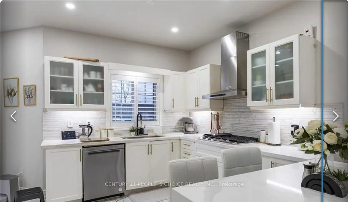 6993 Amour Terrace