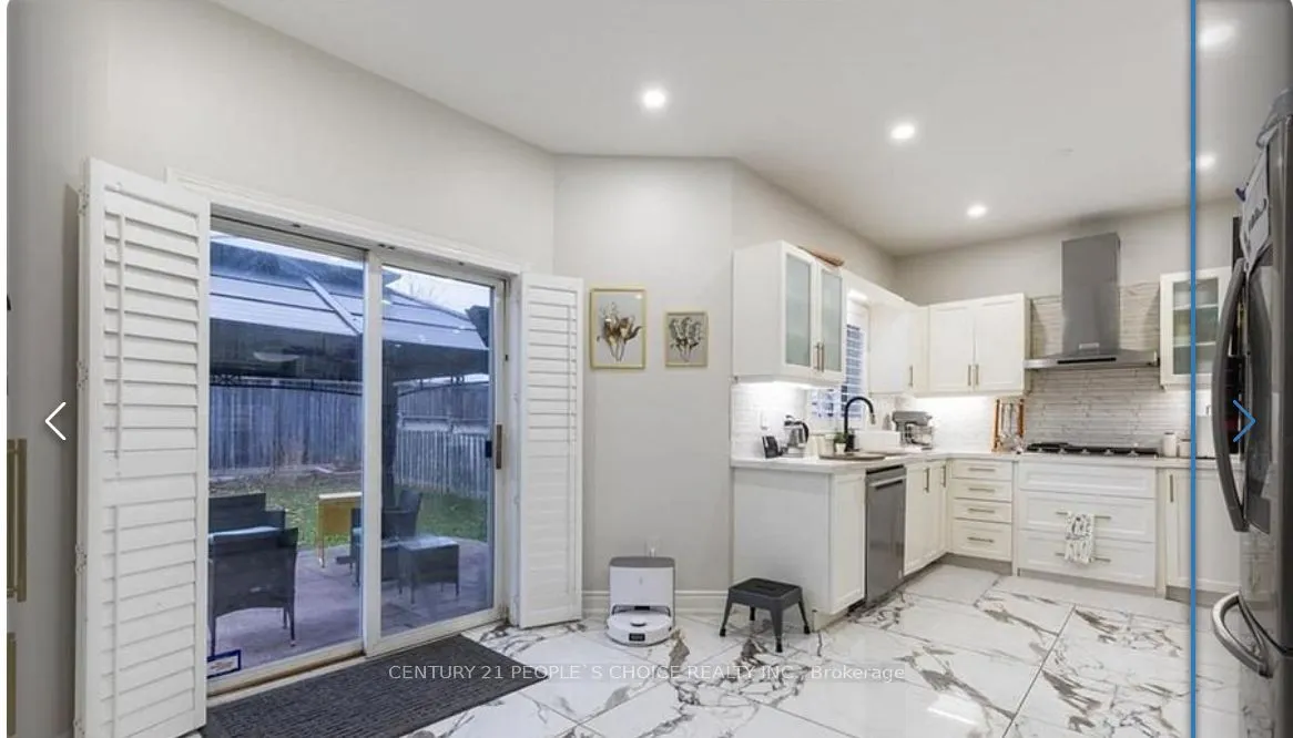 6993 Amour Terrace