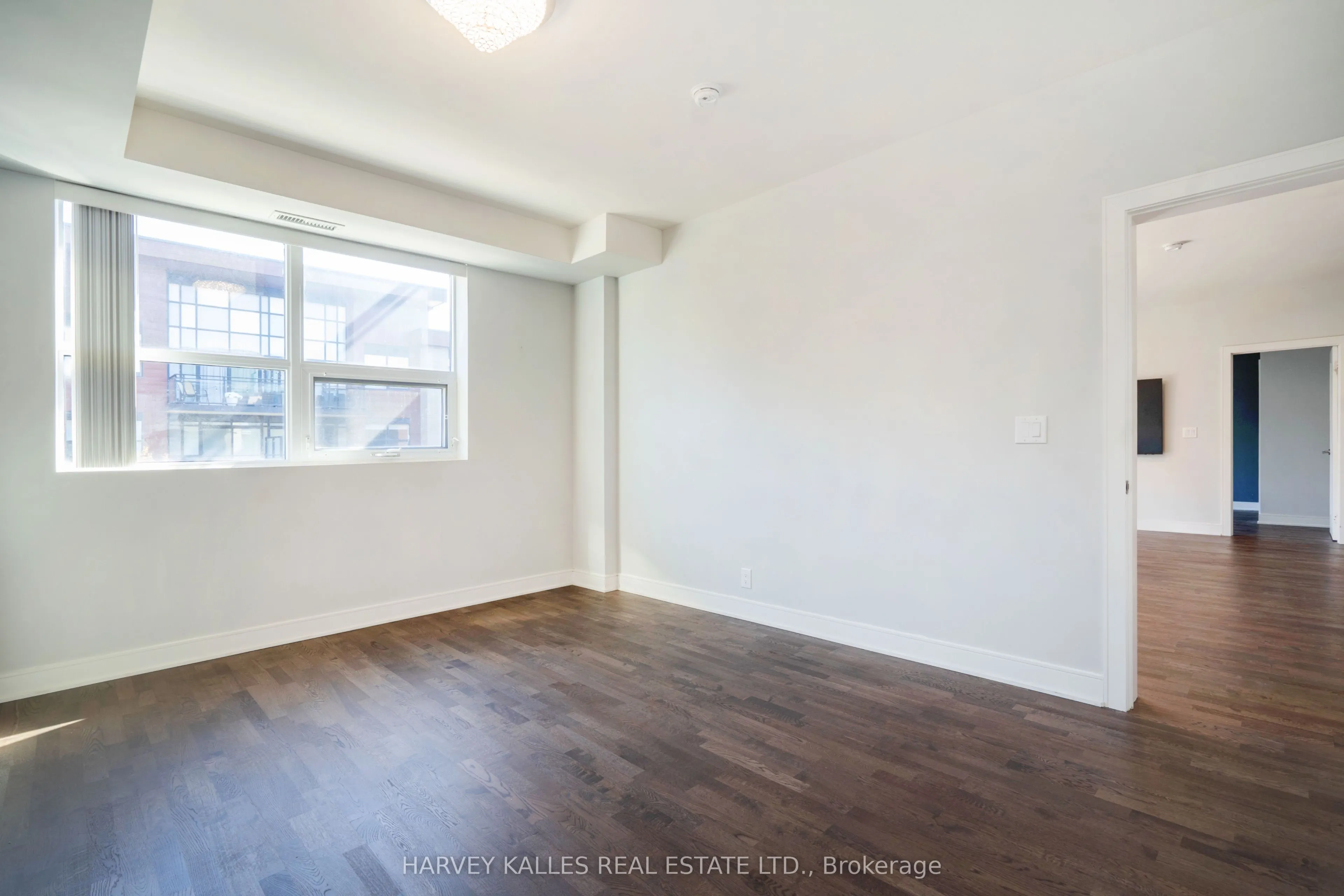 1575 Lakeshore Road W, #366