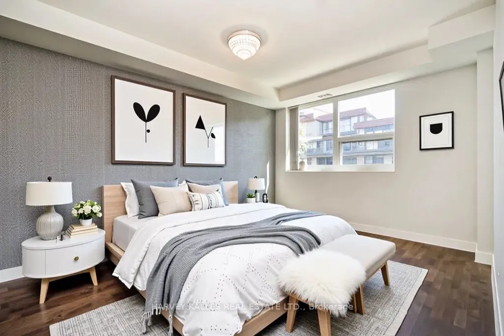 1575 Lakeshore Road W, #366