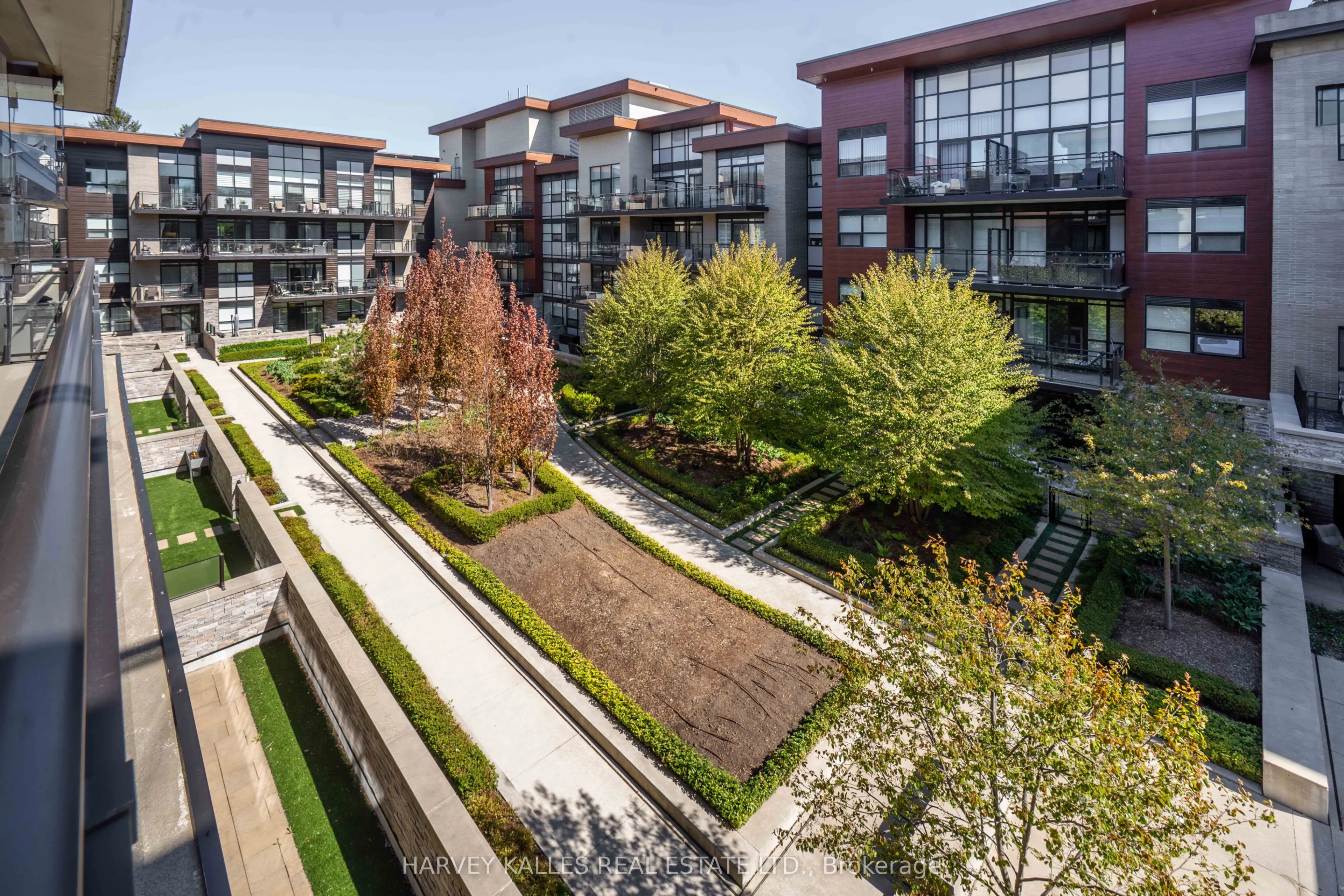 1575 Lakeshore Road W, #366