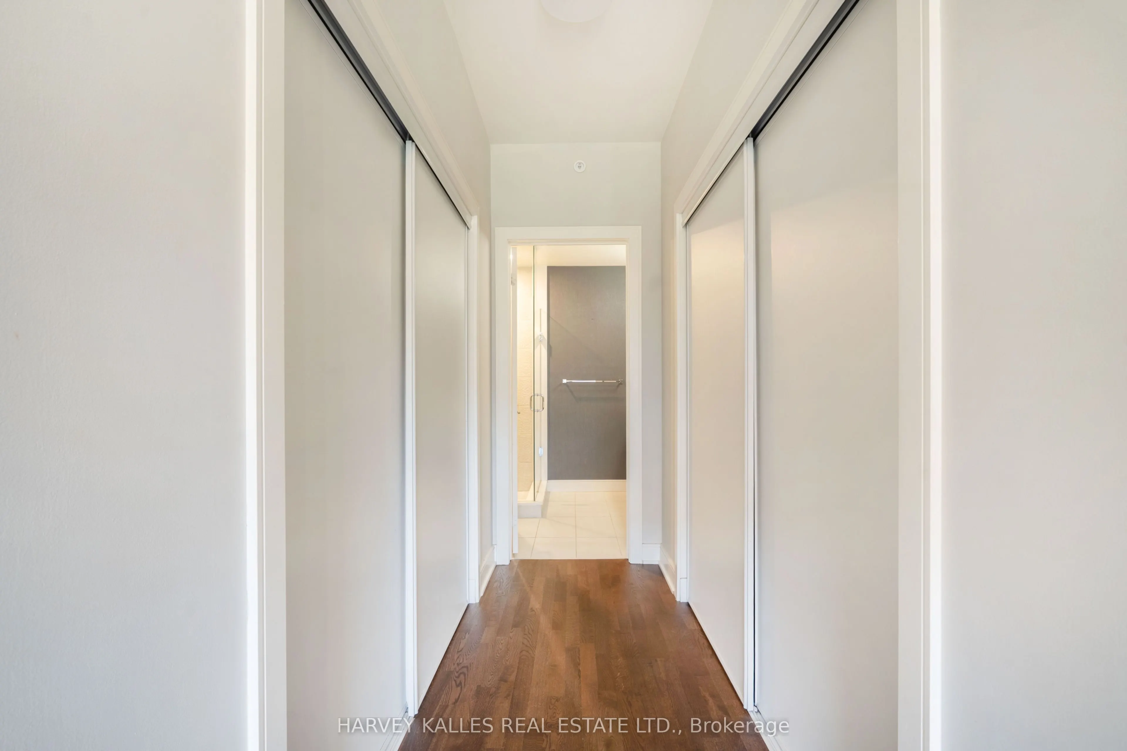 1575 Lakeshore Road W, #366