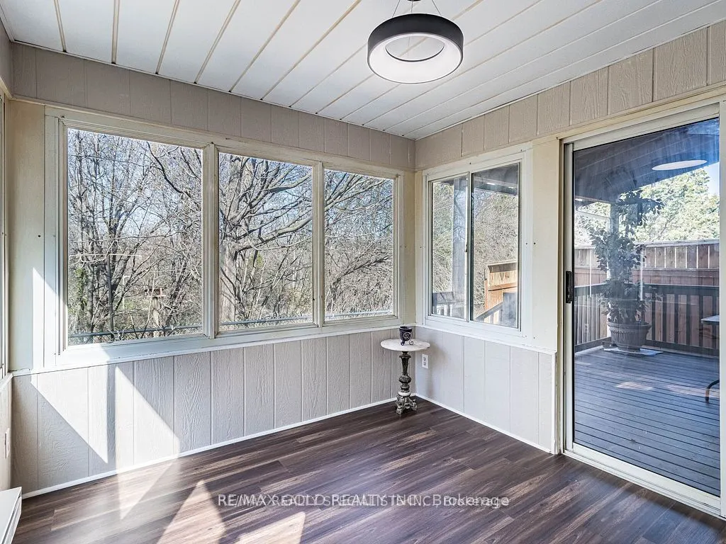 140 Pressed Brick Drive