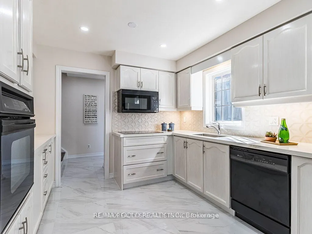 140 Pressed Brick Drive