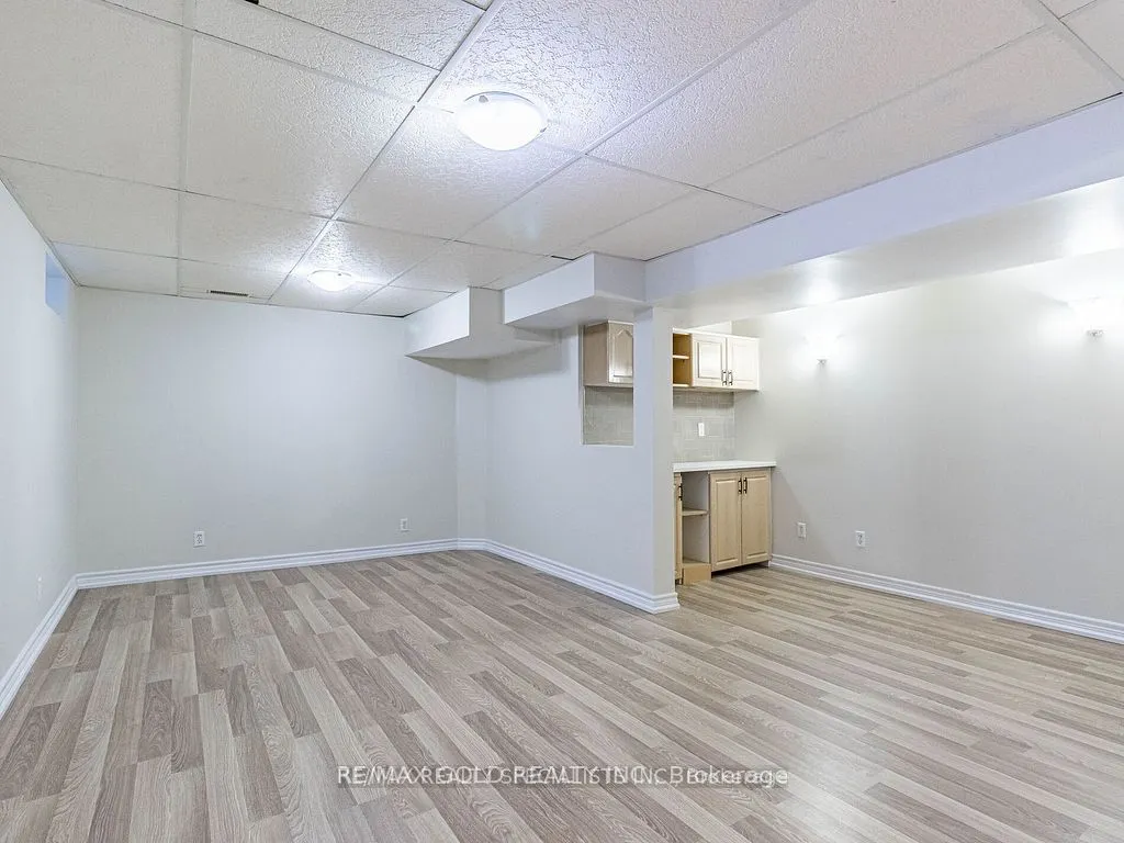 140 Pressed Brick Drive