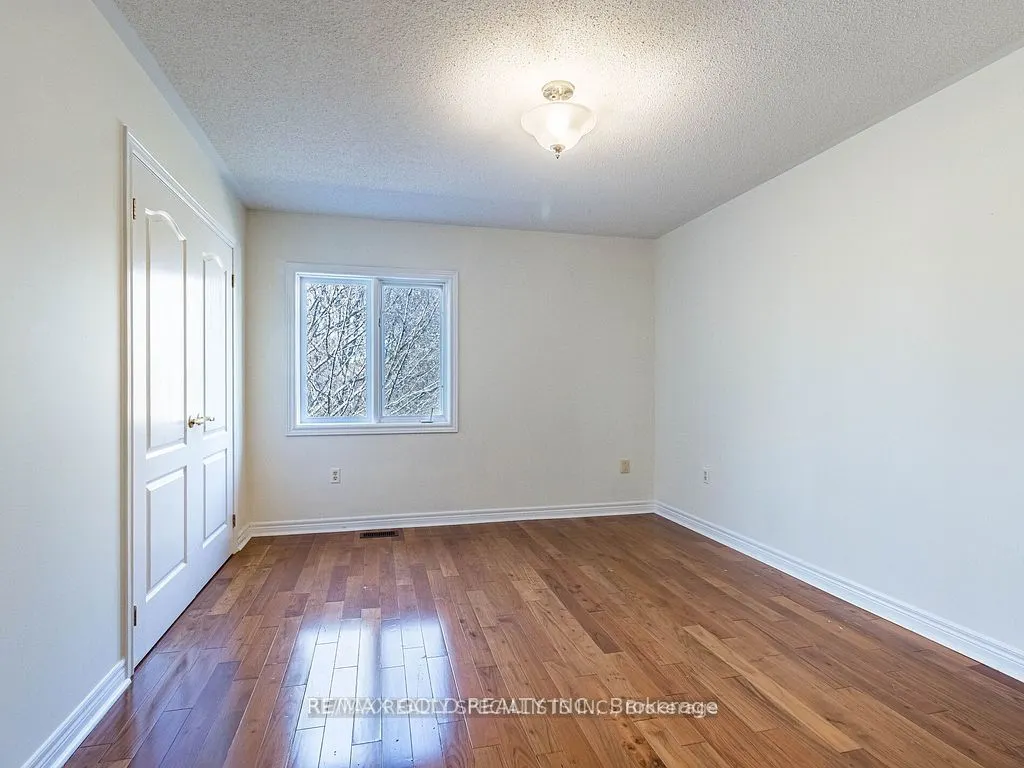 140 Pressed Brick Drive