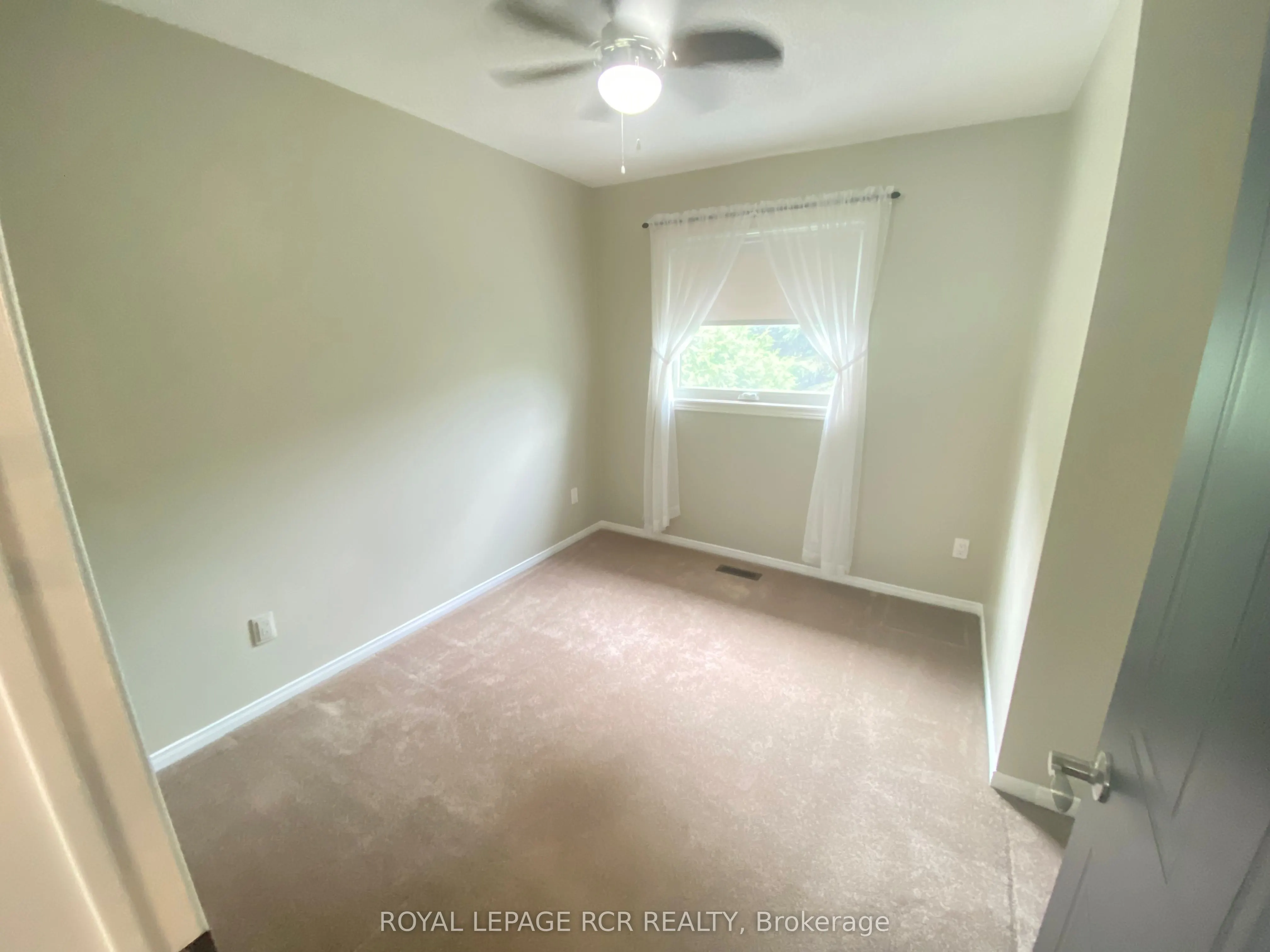 128 Elaine Drive